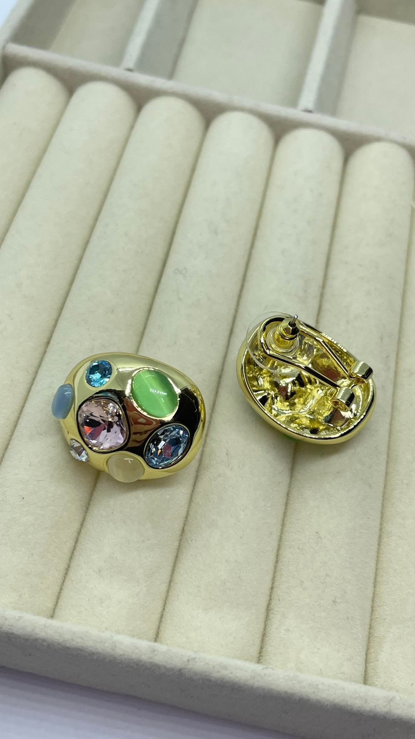 Premium Seri Top Taşlı Küpe