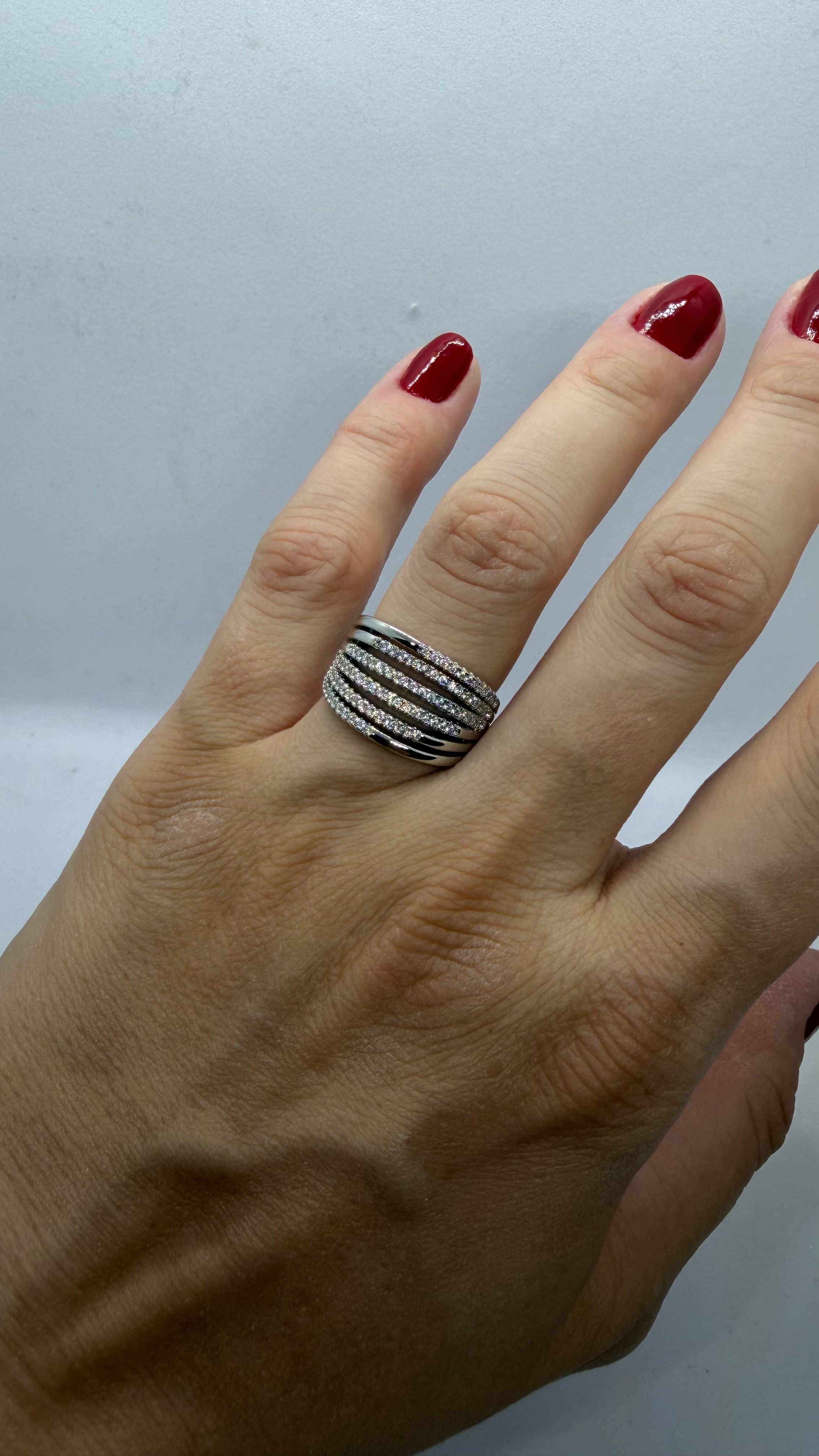 Sıralı Taşlı Silver Ayarlanabilir Yüzük 