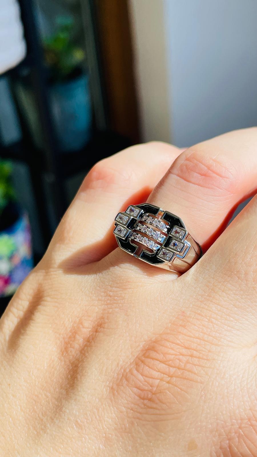 Siyah Mineli Dikdörtgen Ayarlanabilir Yüzük