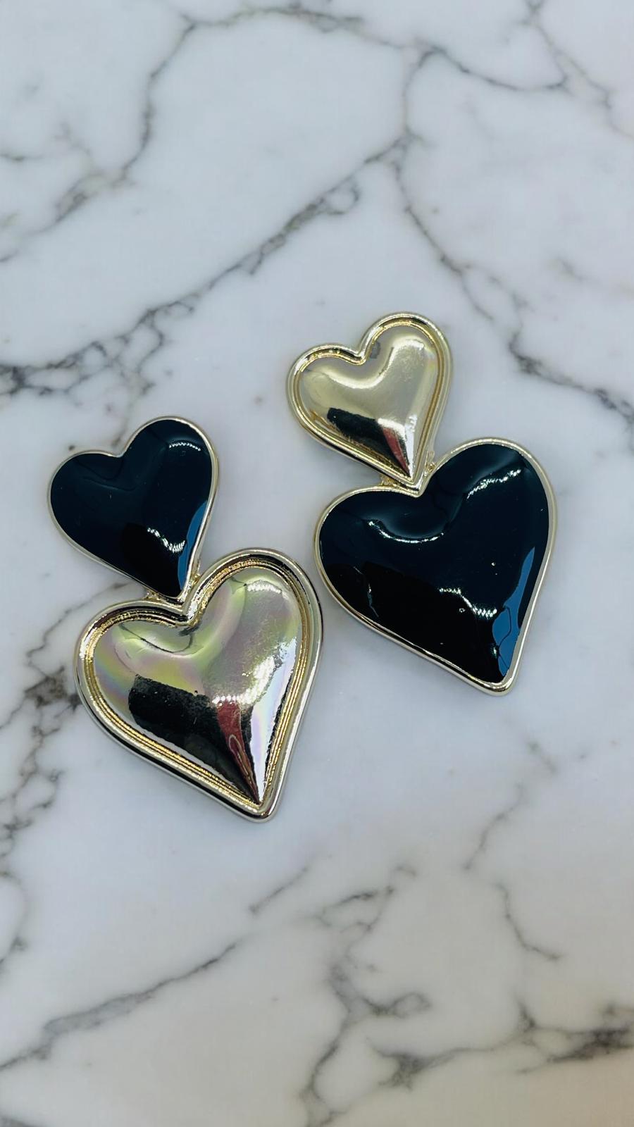 Siyah Mİneli Gold Kalp Küpe