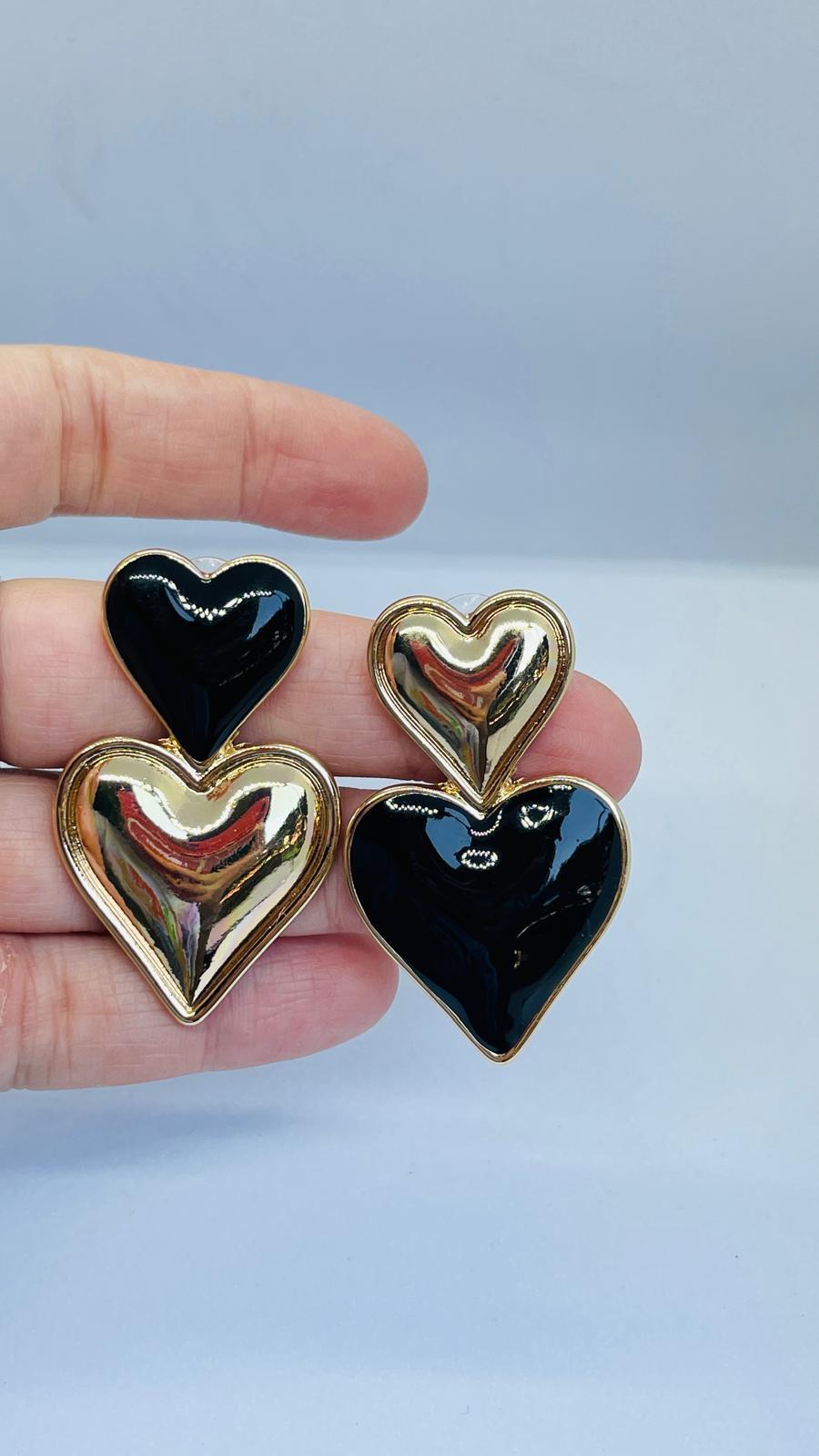 Siyah Mİneli Gold Kalp Küpe