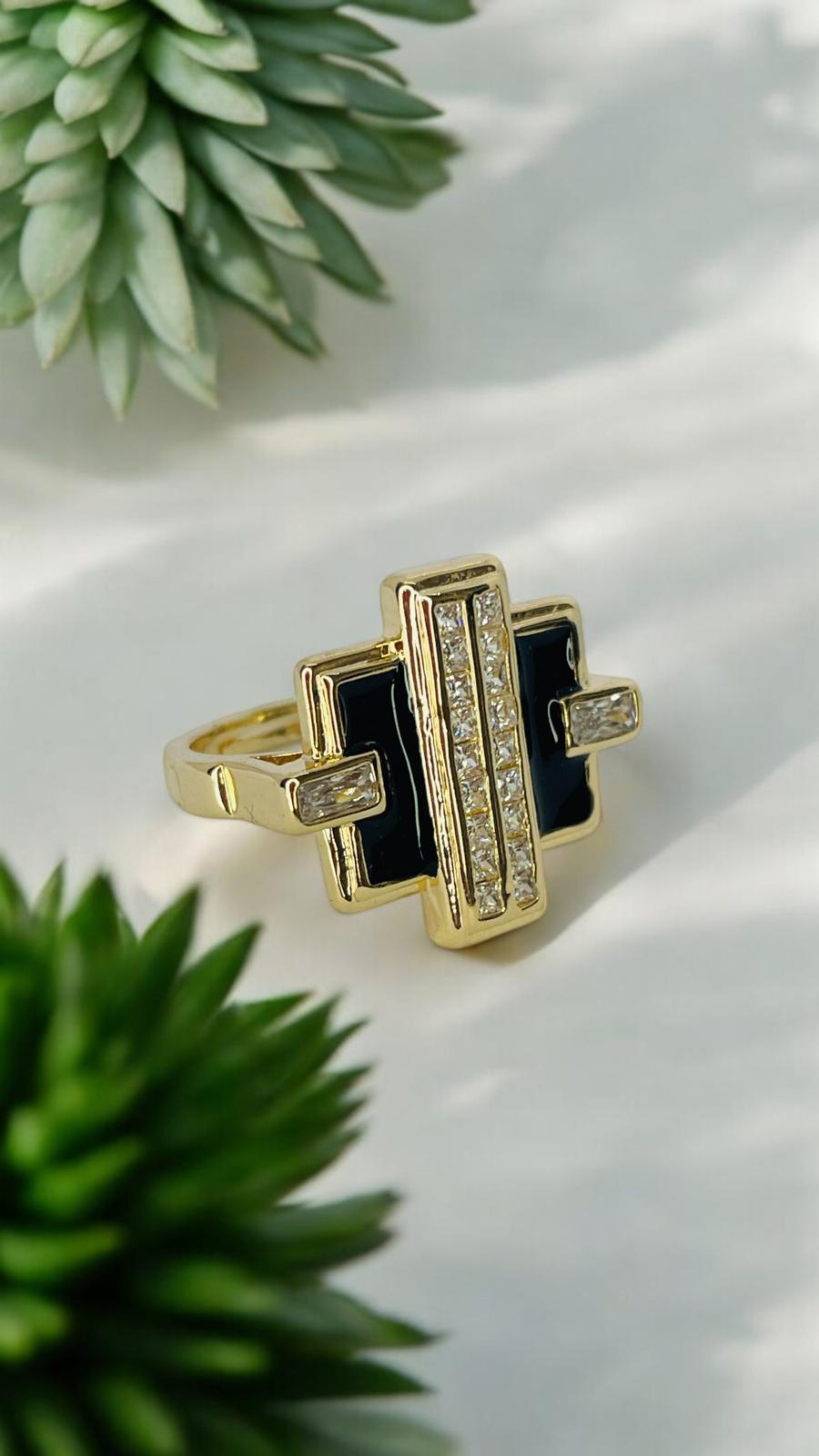 Siyah Mineli Taşlı Ayarlanabilir Yüzük