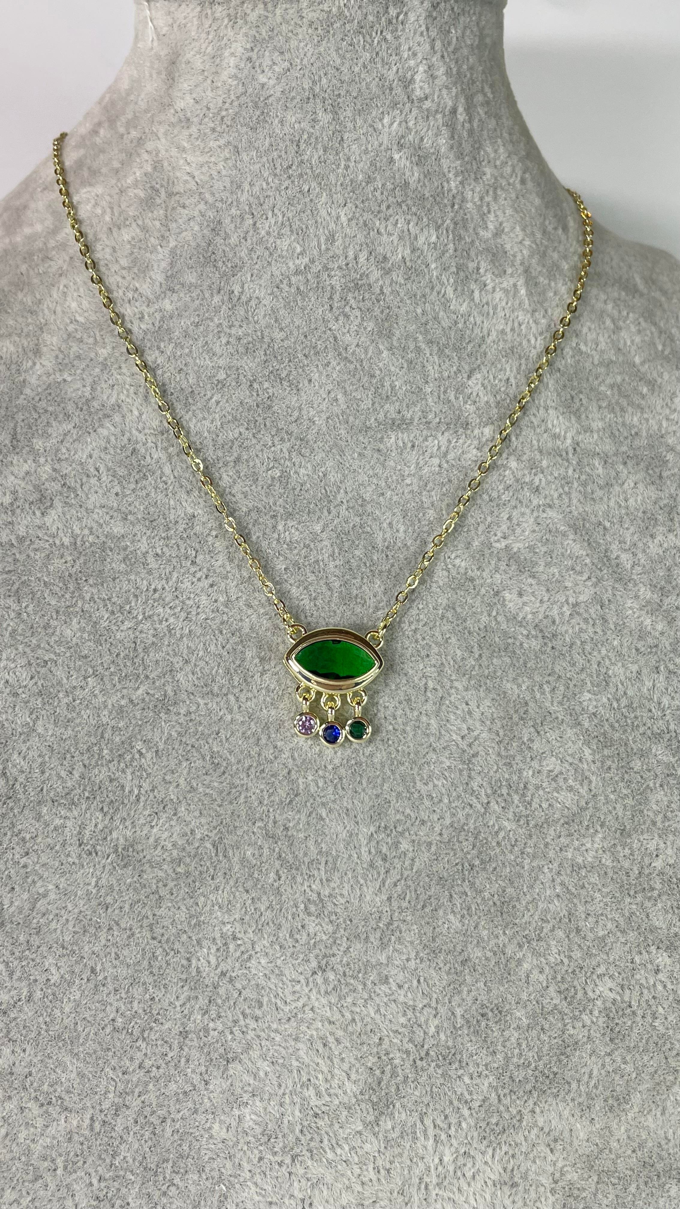 Yeşil Göz Sallantılı Gold Kolye