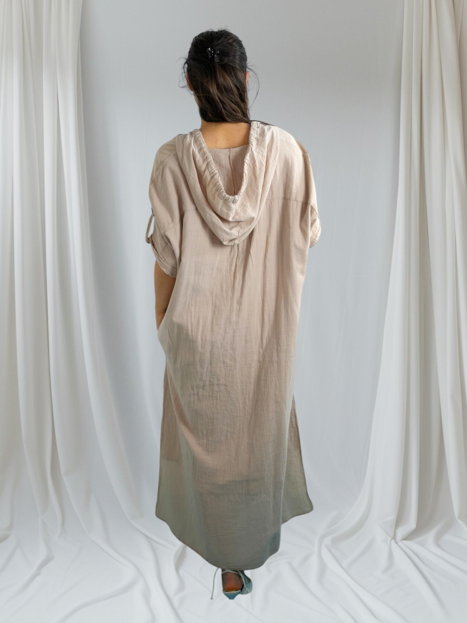Bej Kapüşonlu Elbise
