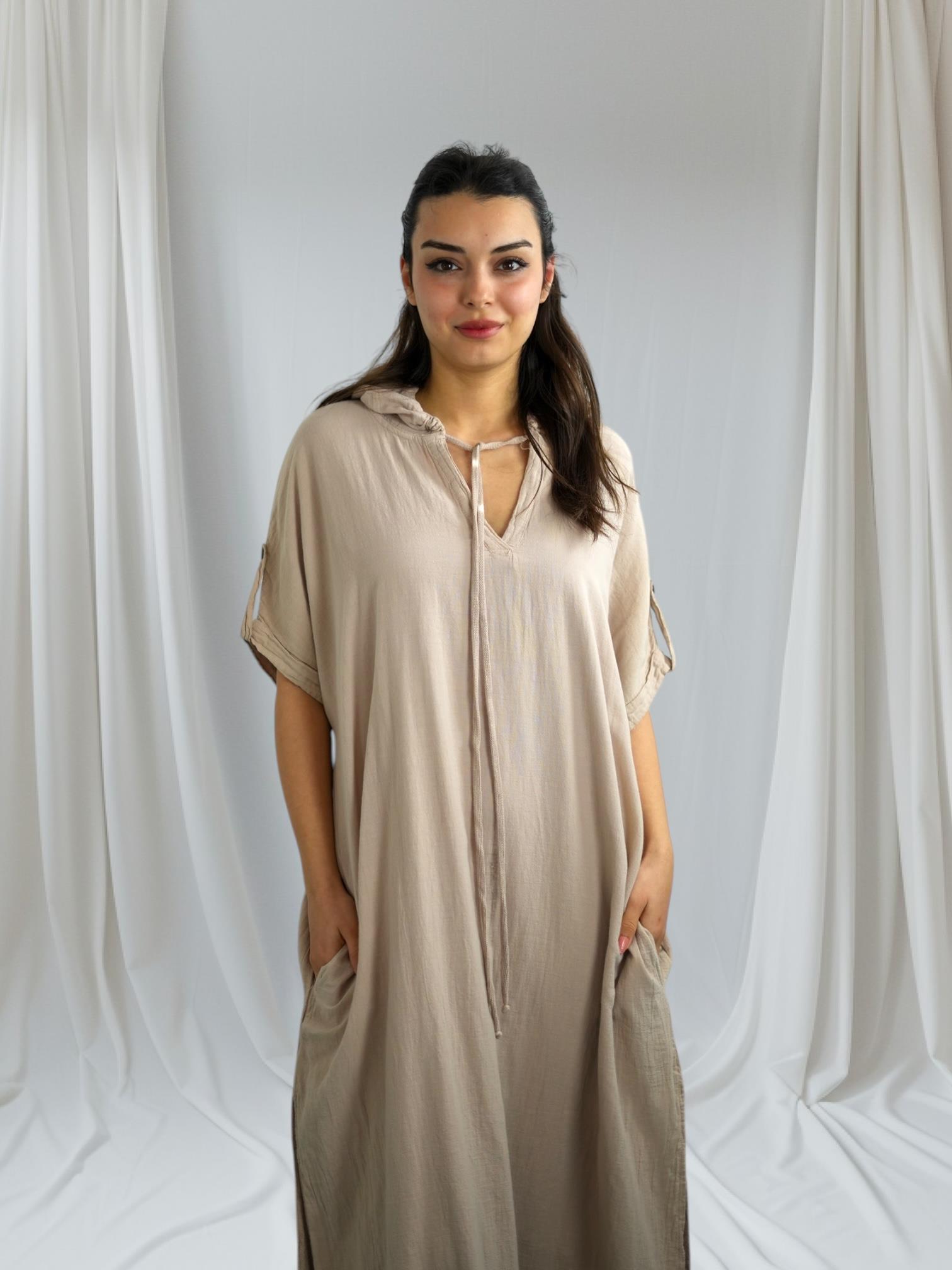 Bej Kapüşonlu Elbise