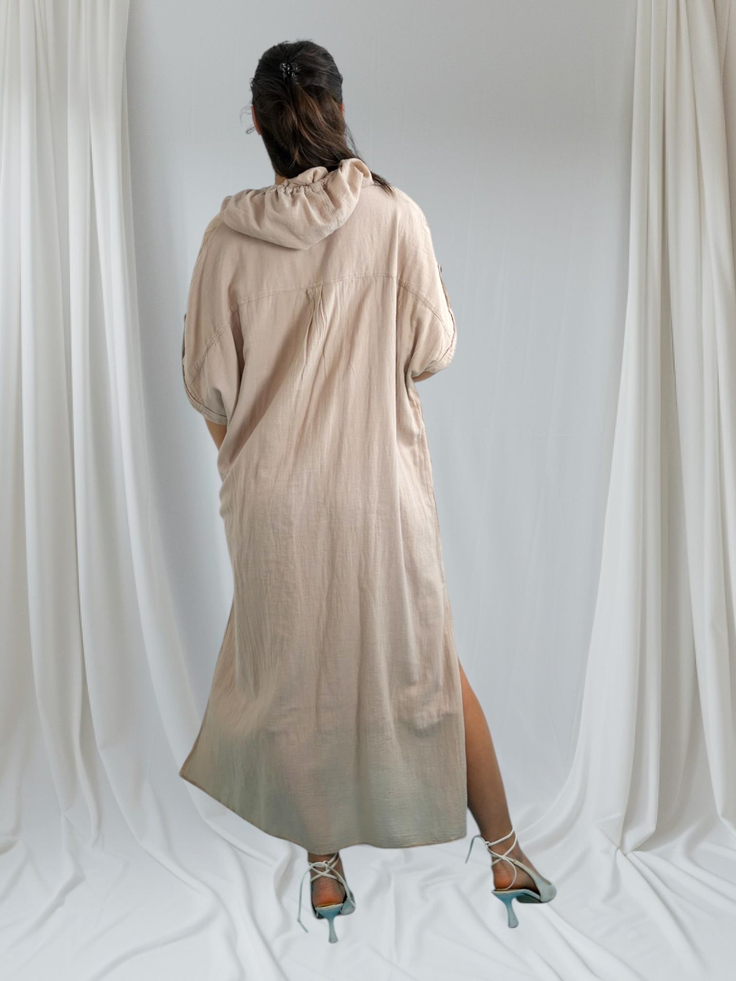Bej Kapüşonlu Elbise