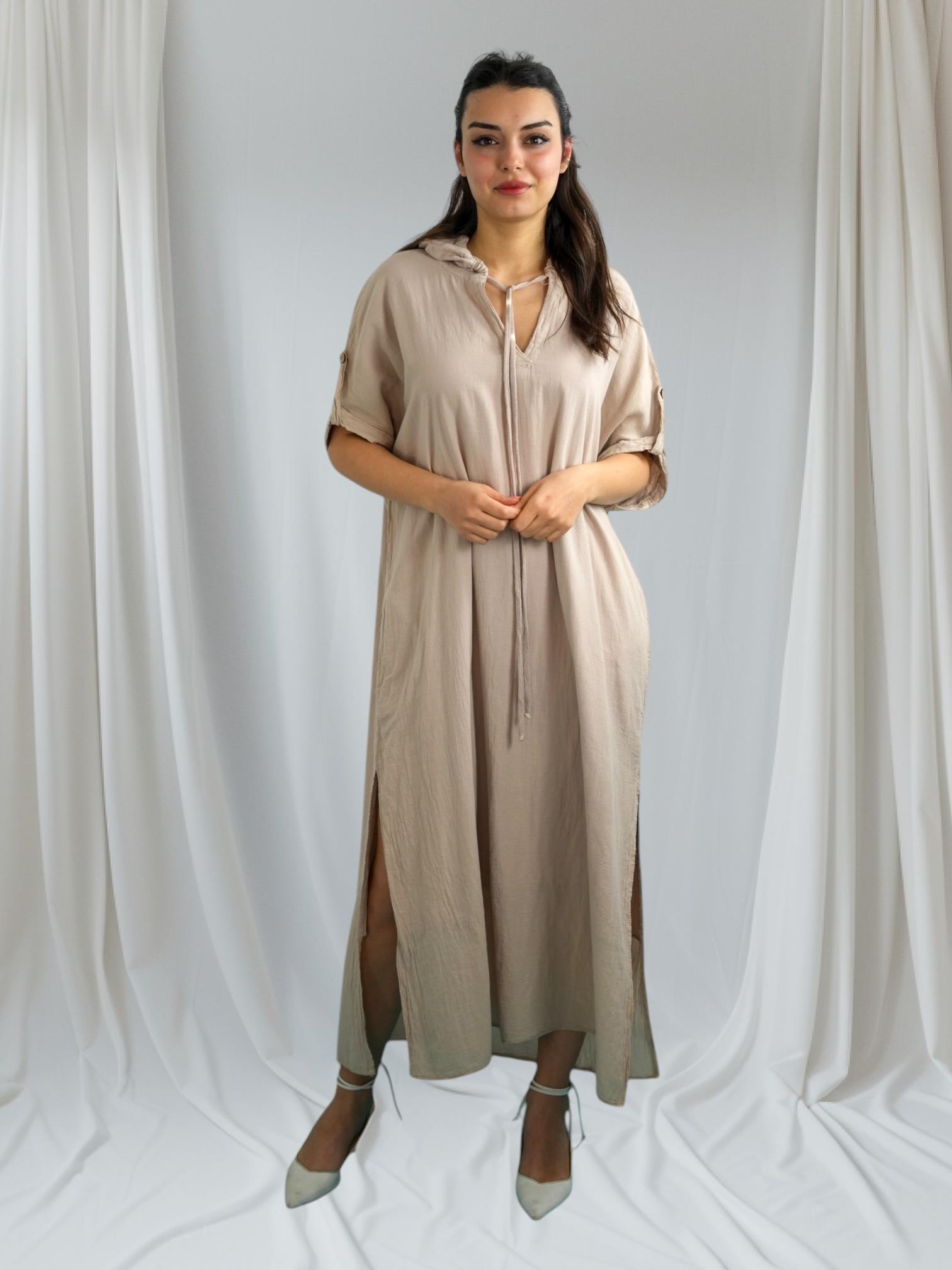 Bej Kapüşonlu Elbise