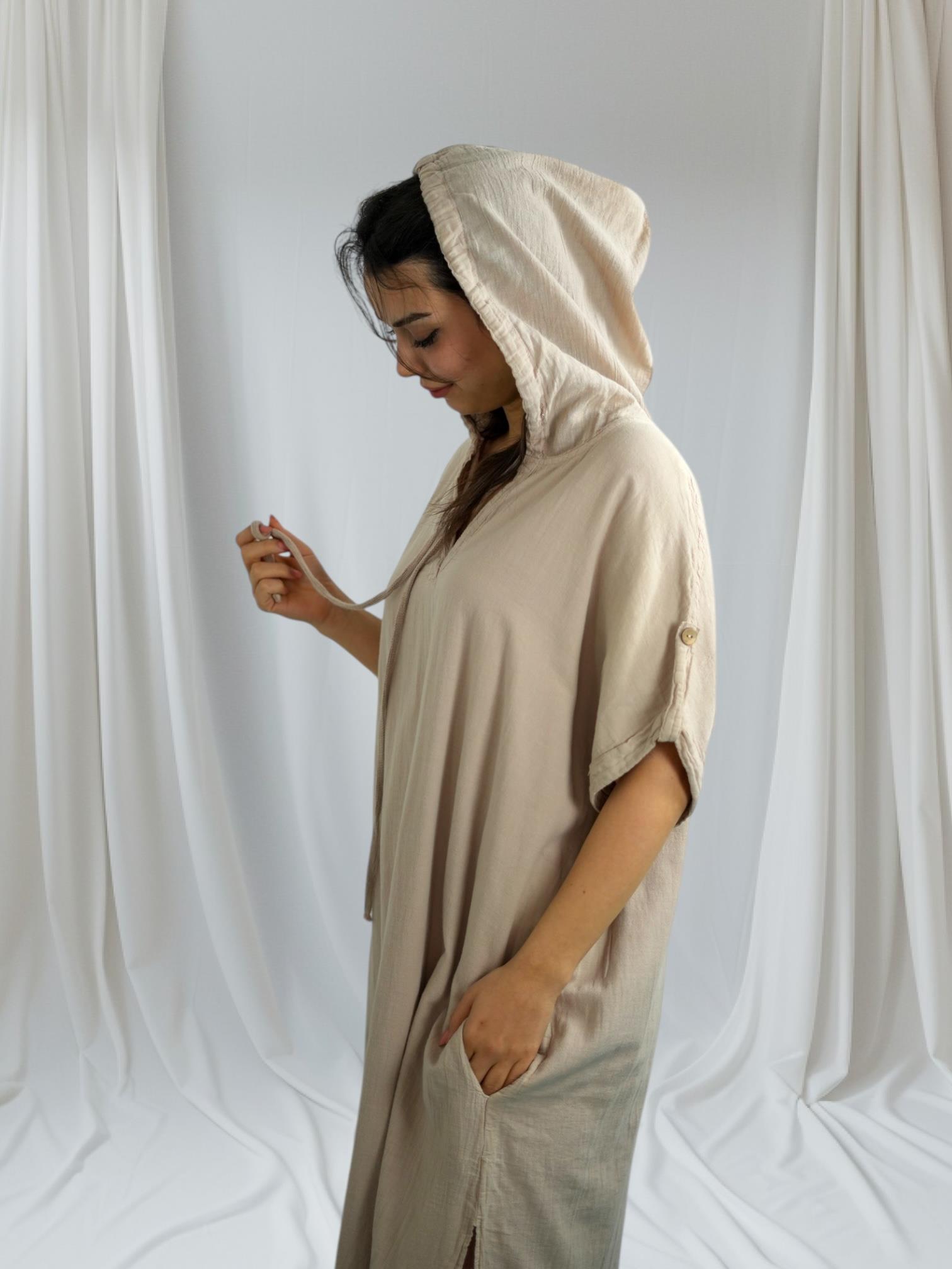 Bej Kapüşonlu Elbise