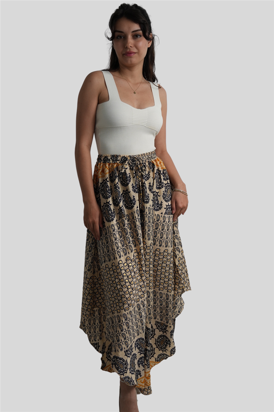 Bej Renk Gold Detaylı İpek Uzun Etek