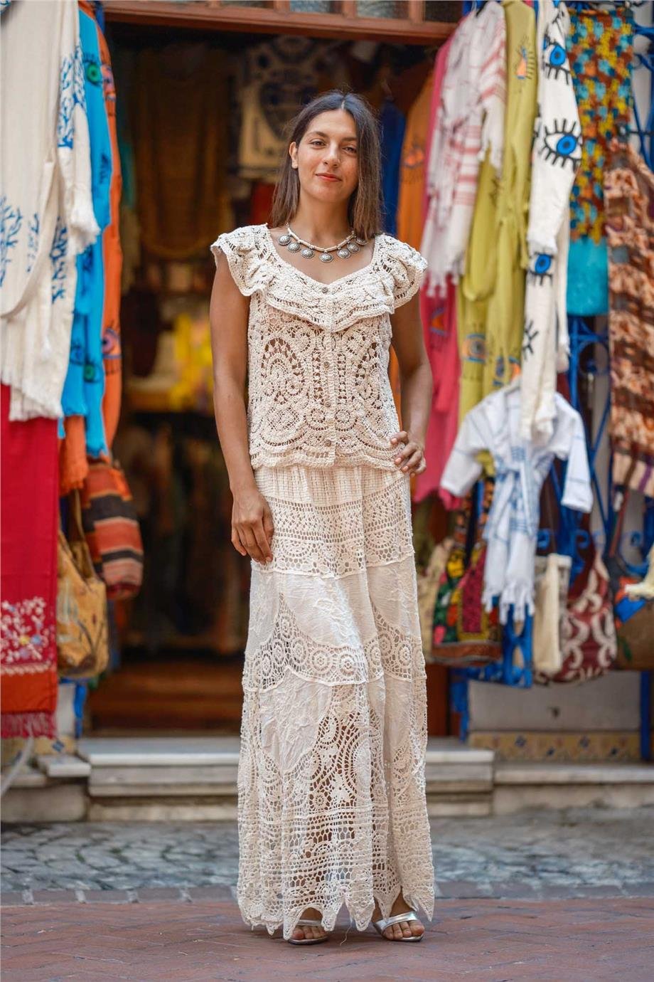 Beyaz Renk Örme Dantel Etek