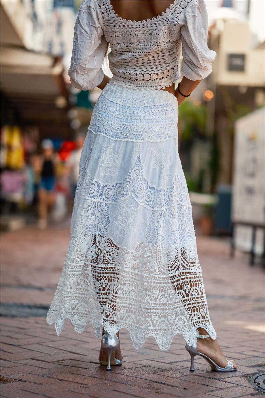 Beyaz Renk Örme Dantel İtalyan Etek