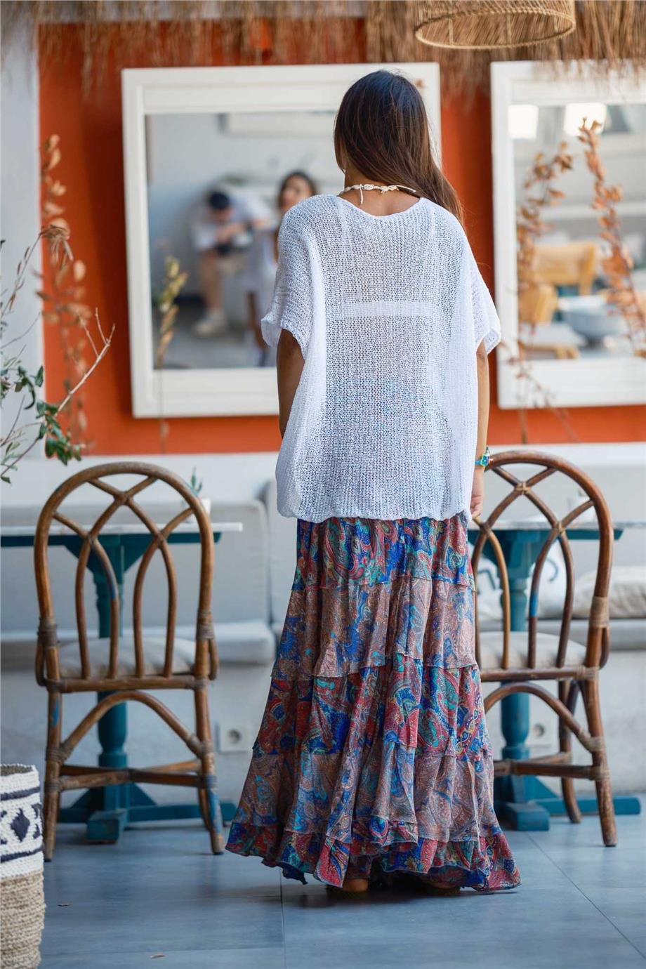 Beyaz Renk V Yaka Düğme Detaylı Merserize Bluz