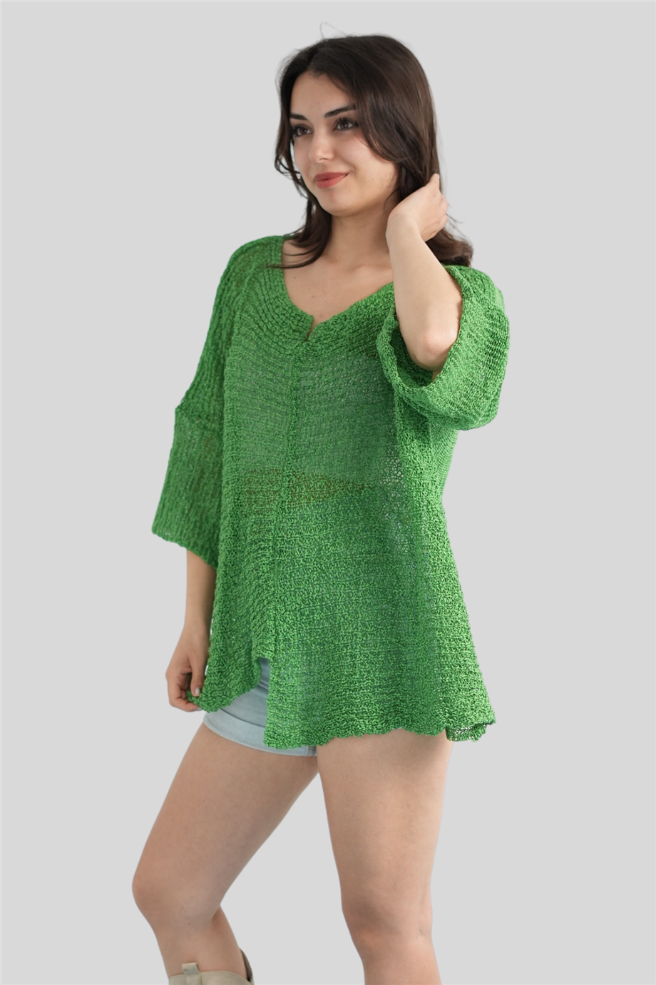 Çimen Yeşili Yakası Kesik Detay Merserize Bluz