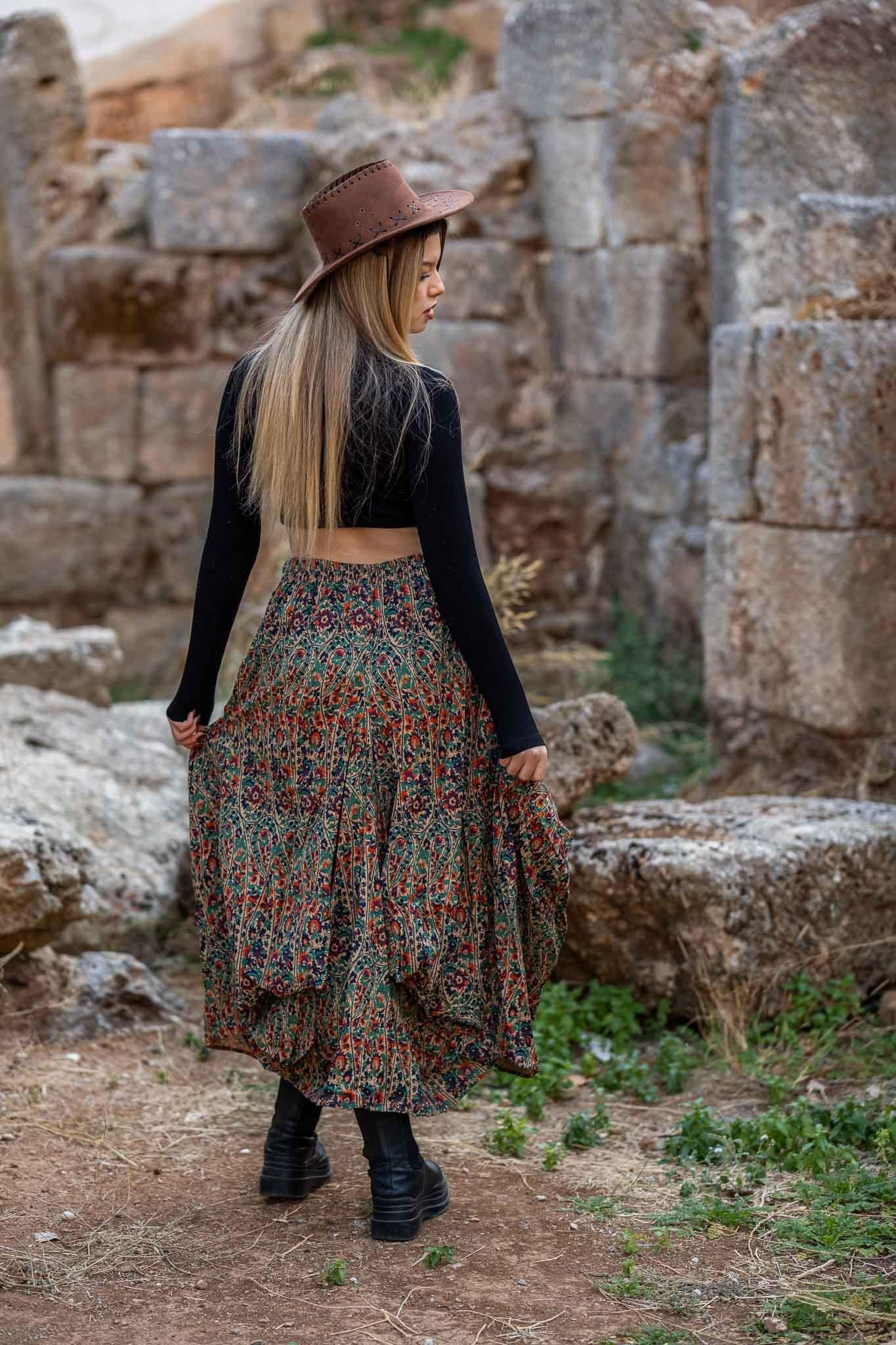 Etnik Desenli Beli Bağcıklı Cepli Bohem Etek 