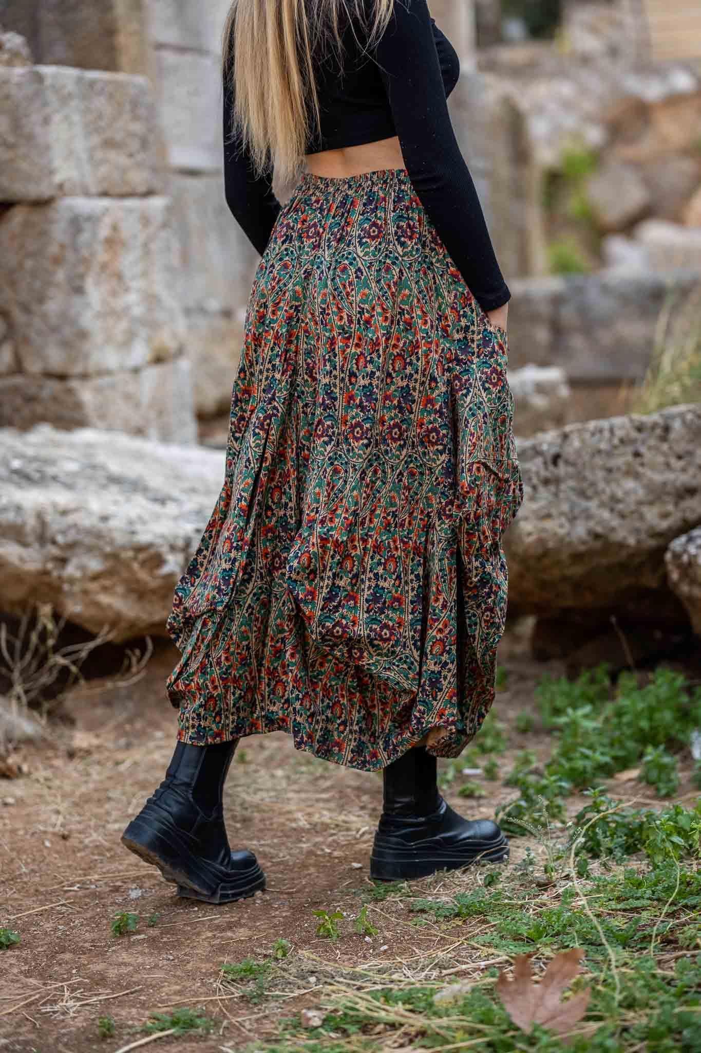 Etnik Desenli Beli Bağcıklı Cepli Bohem Etek 