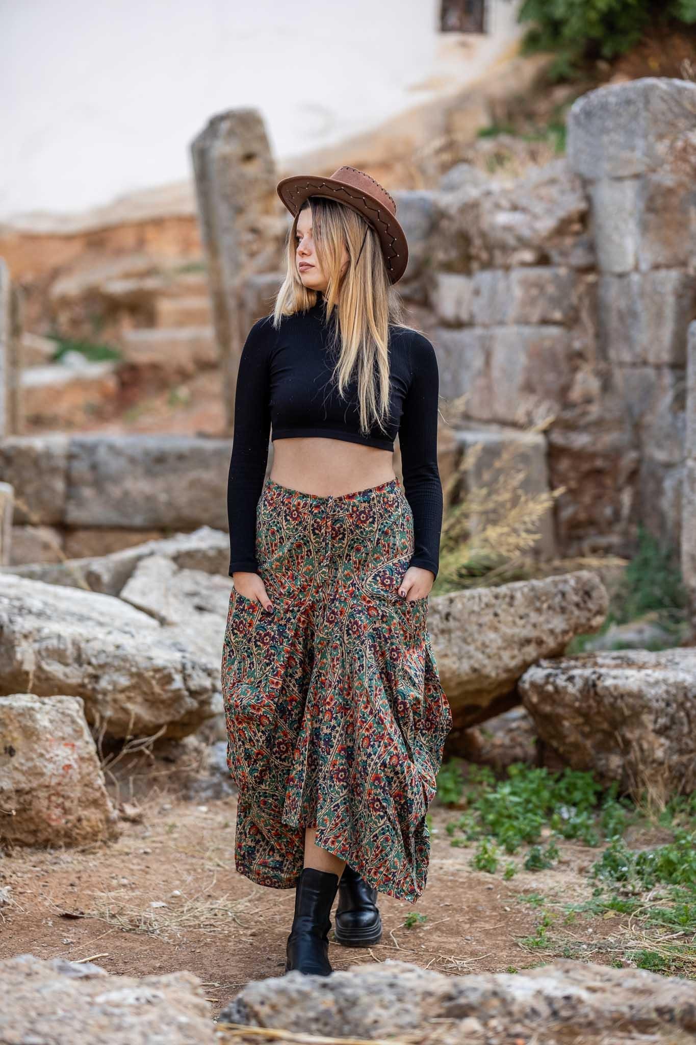 Etnik Desenli Beli Bağcıklı Cepli Bohem Etek 