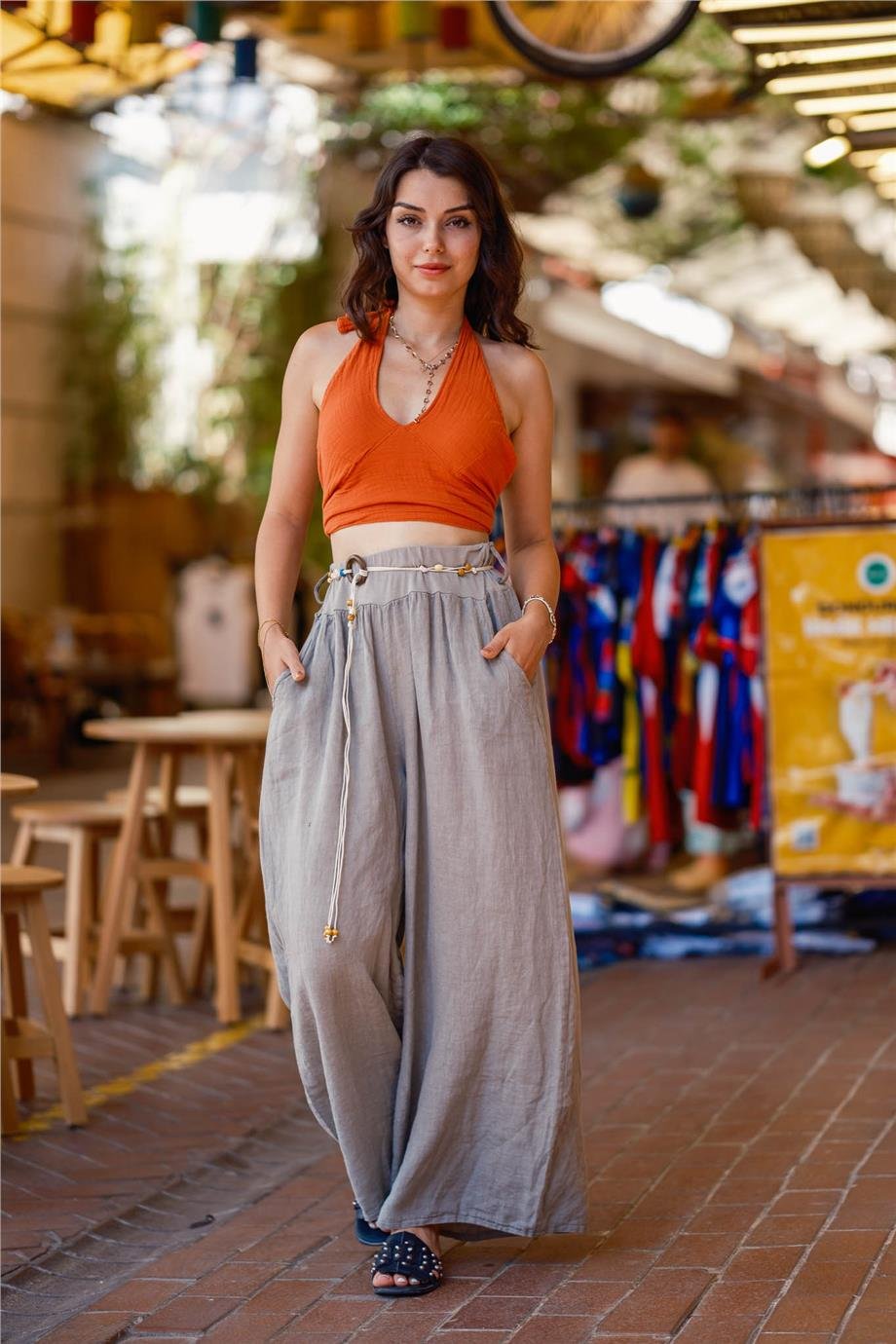 Gri Renk Kemer Detaylı Keten Pantolon