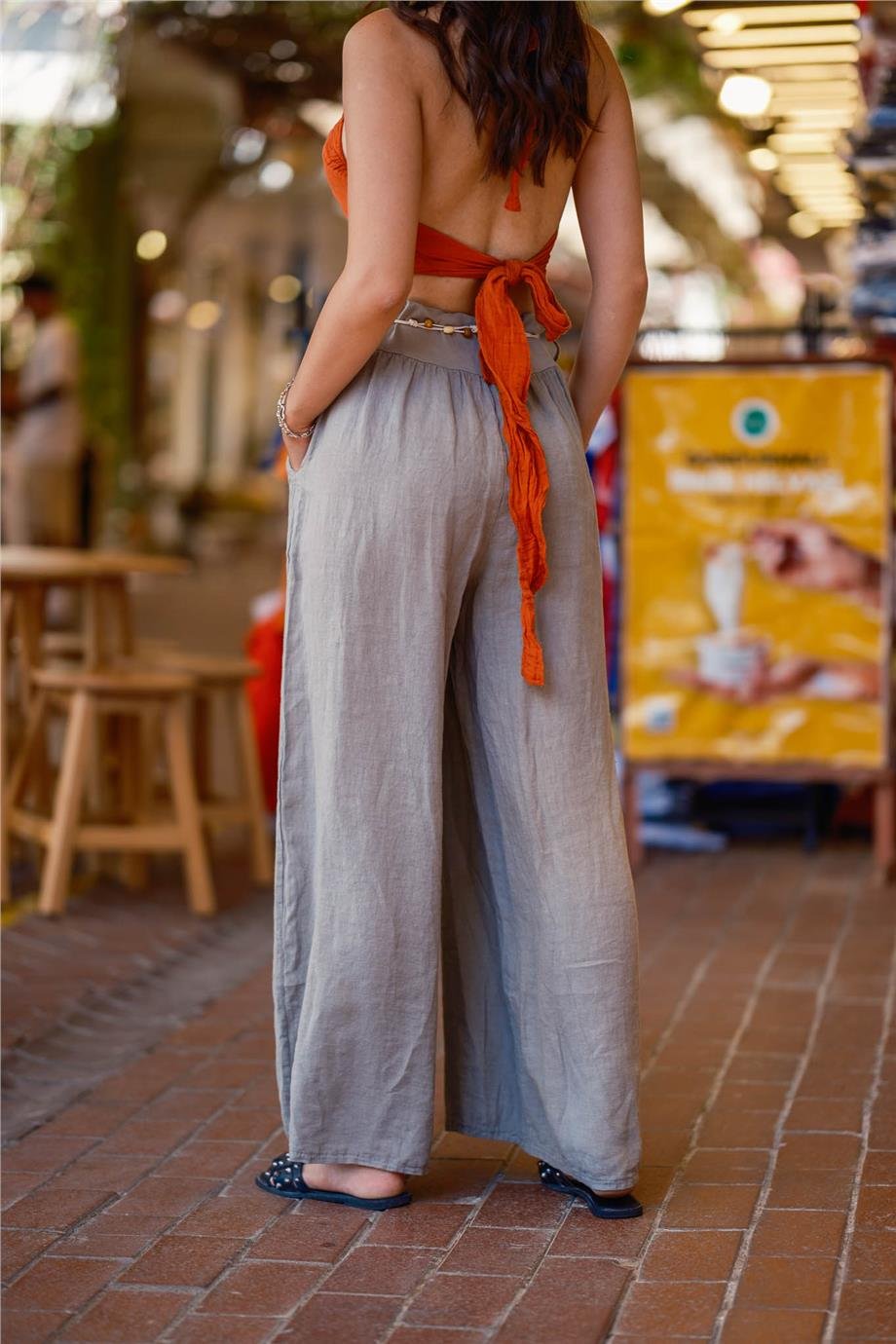 Gri Renk Kemer Detaylı Keten Pantolon