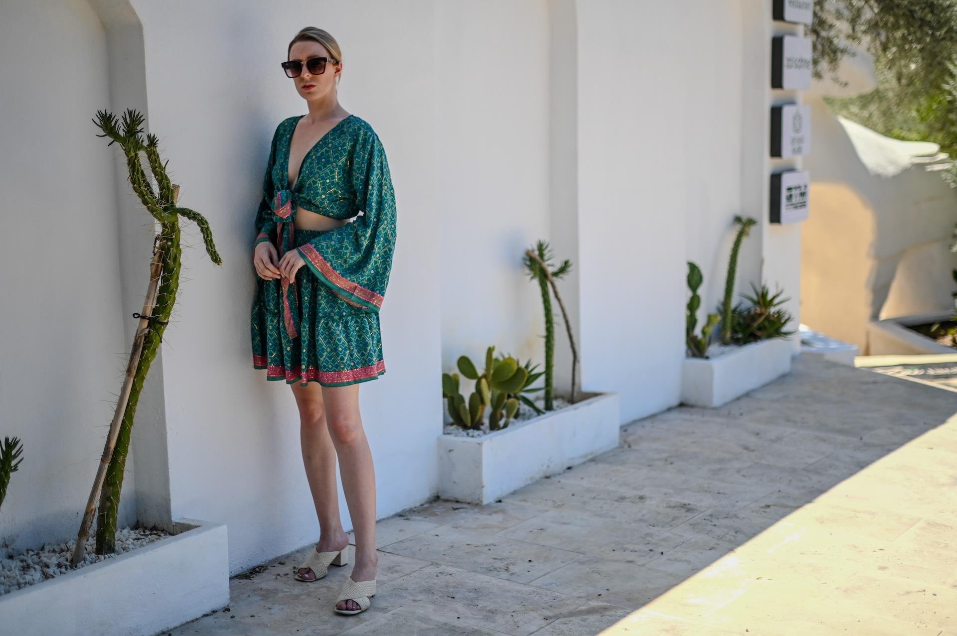 İpek Kısa Etek Bluz Takım