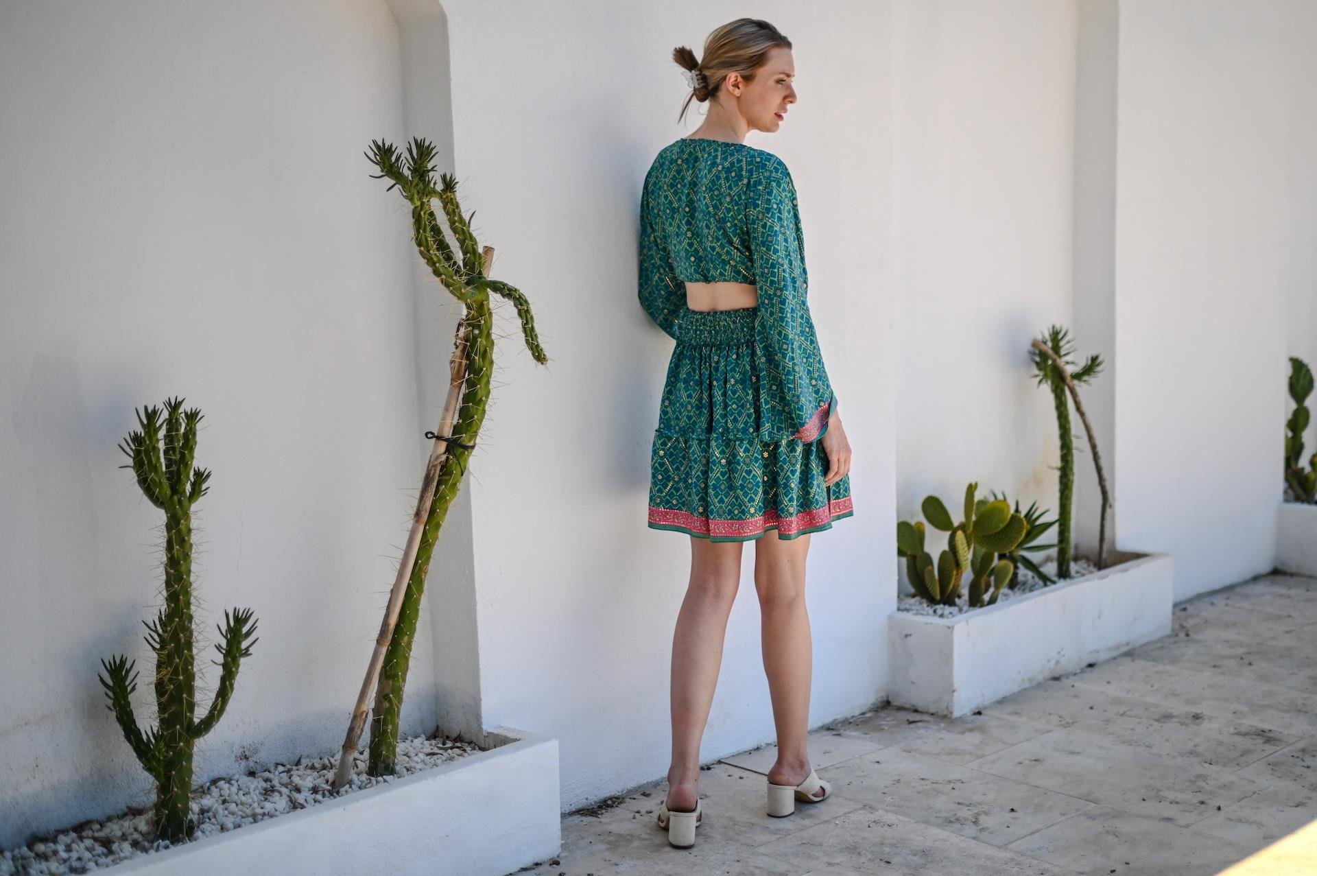 İpek Kısa Etek Bluz Takım