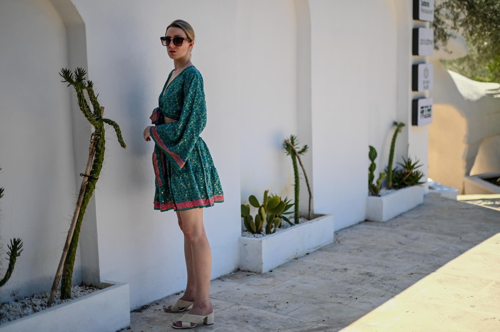 İpek Kısa Etek Bluz Takım