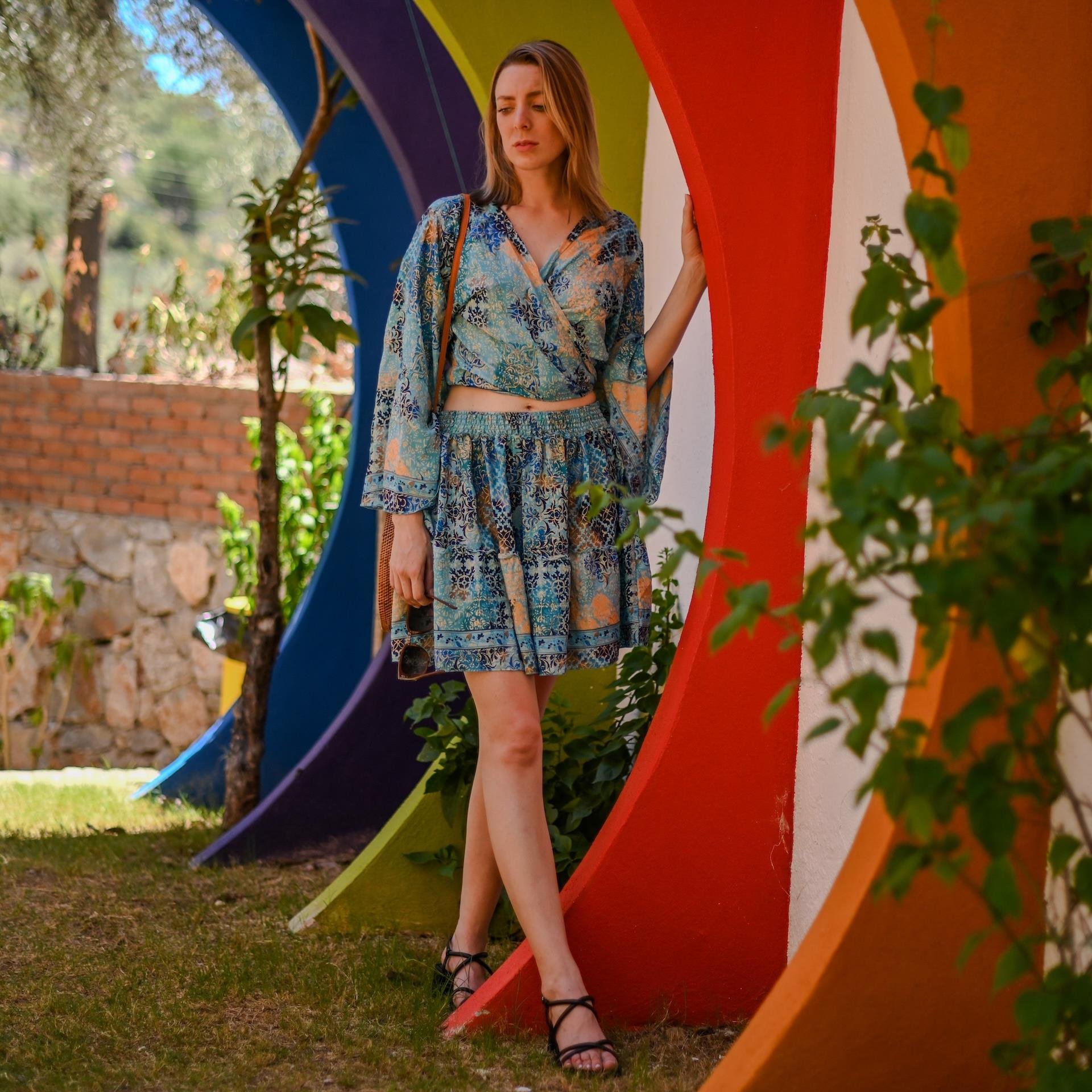 İpek Kısa Etek Bluz Takım