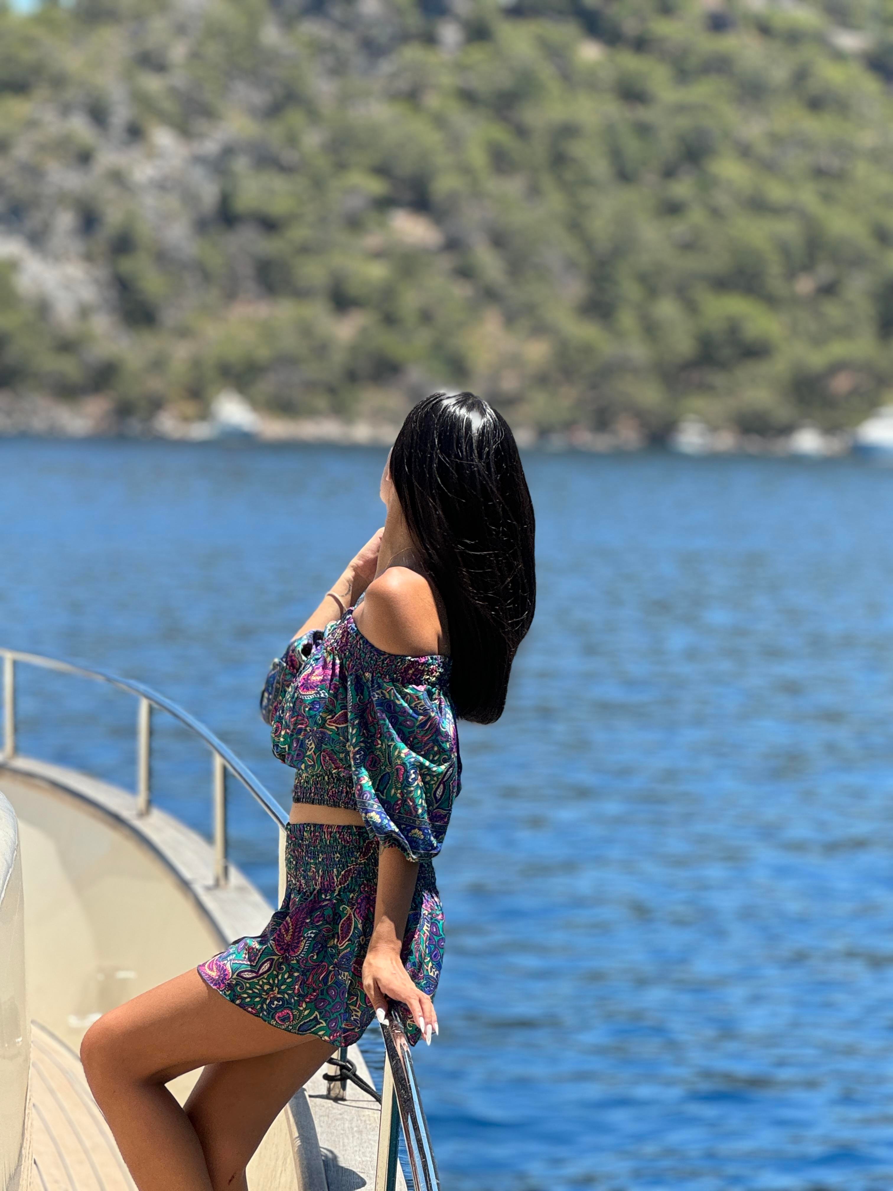 İpek Şort Crop Takım