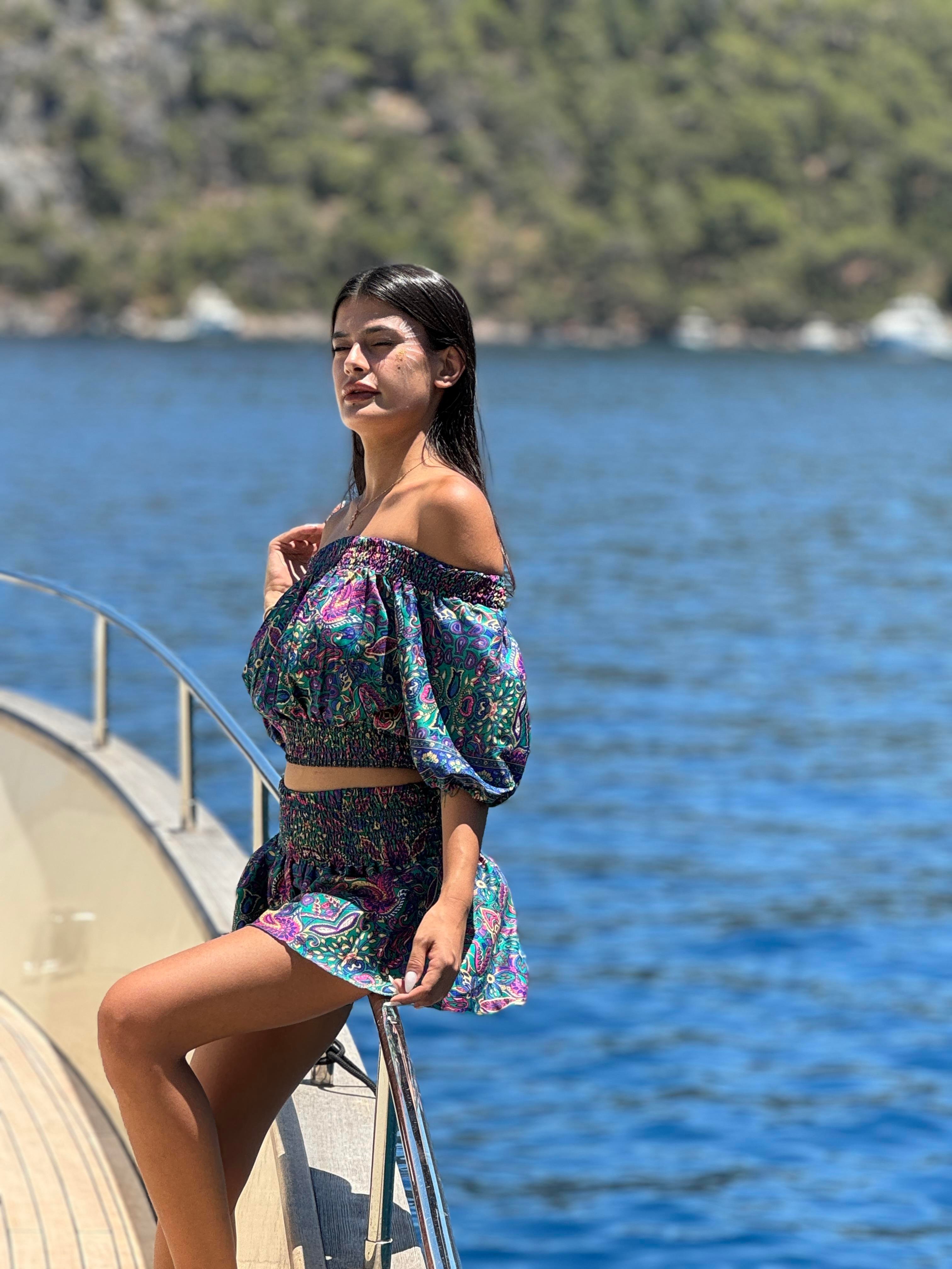 İpek Şort Crop Takım