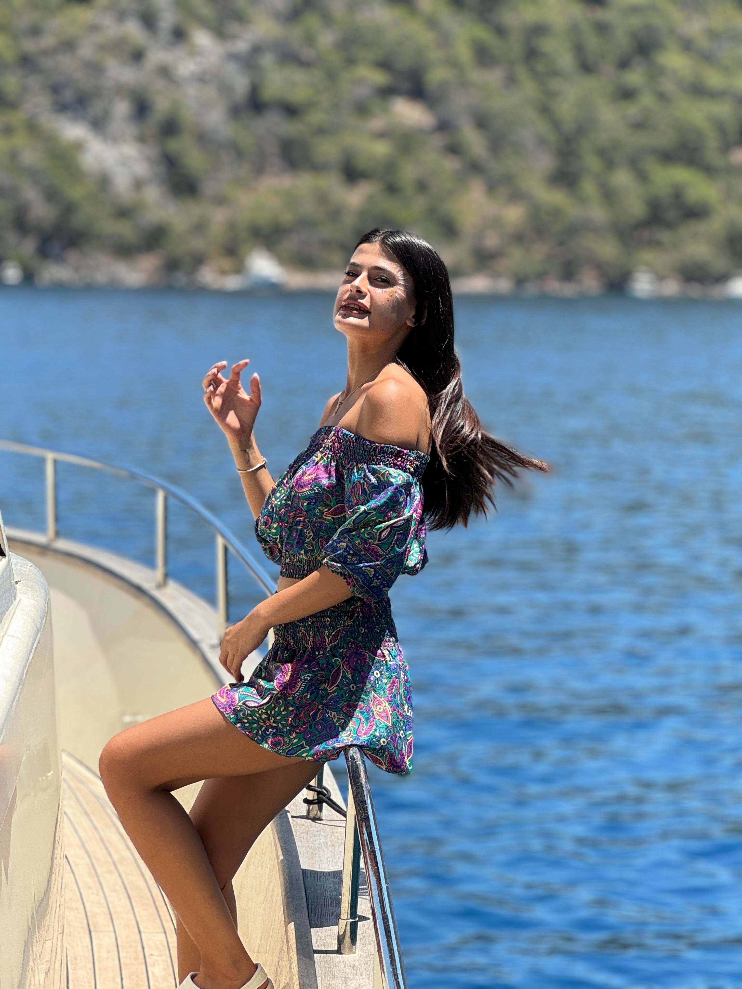 İpek Şort Crop Takım