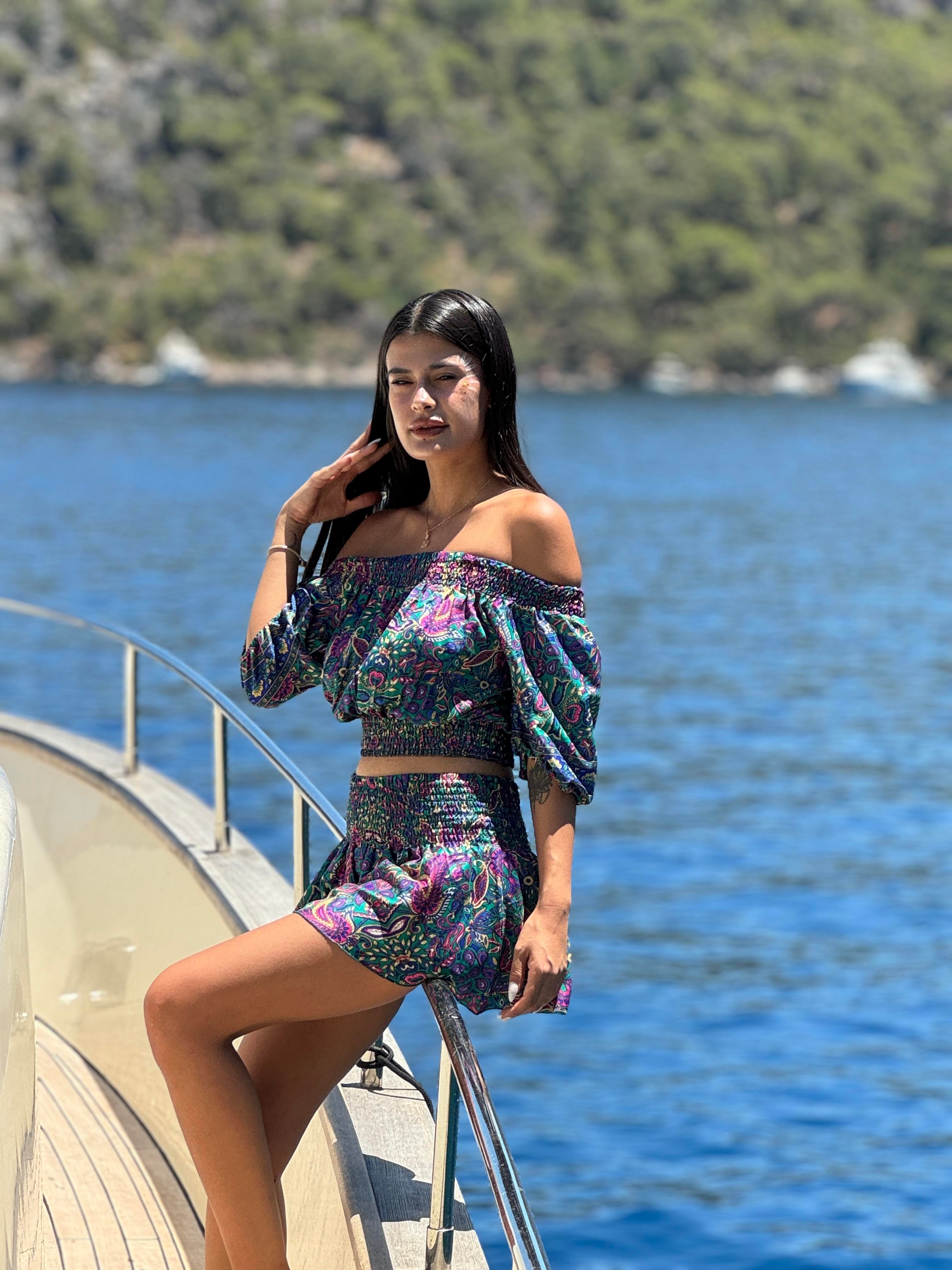 İpek Şort Crop Takım