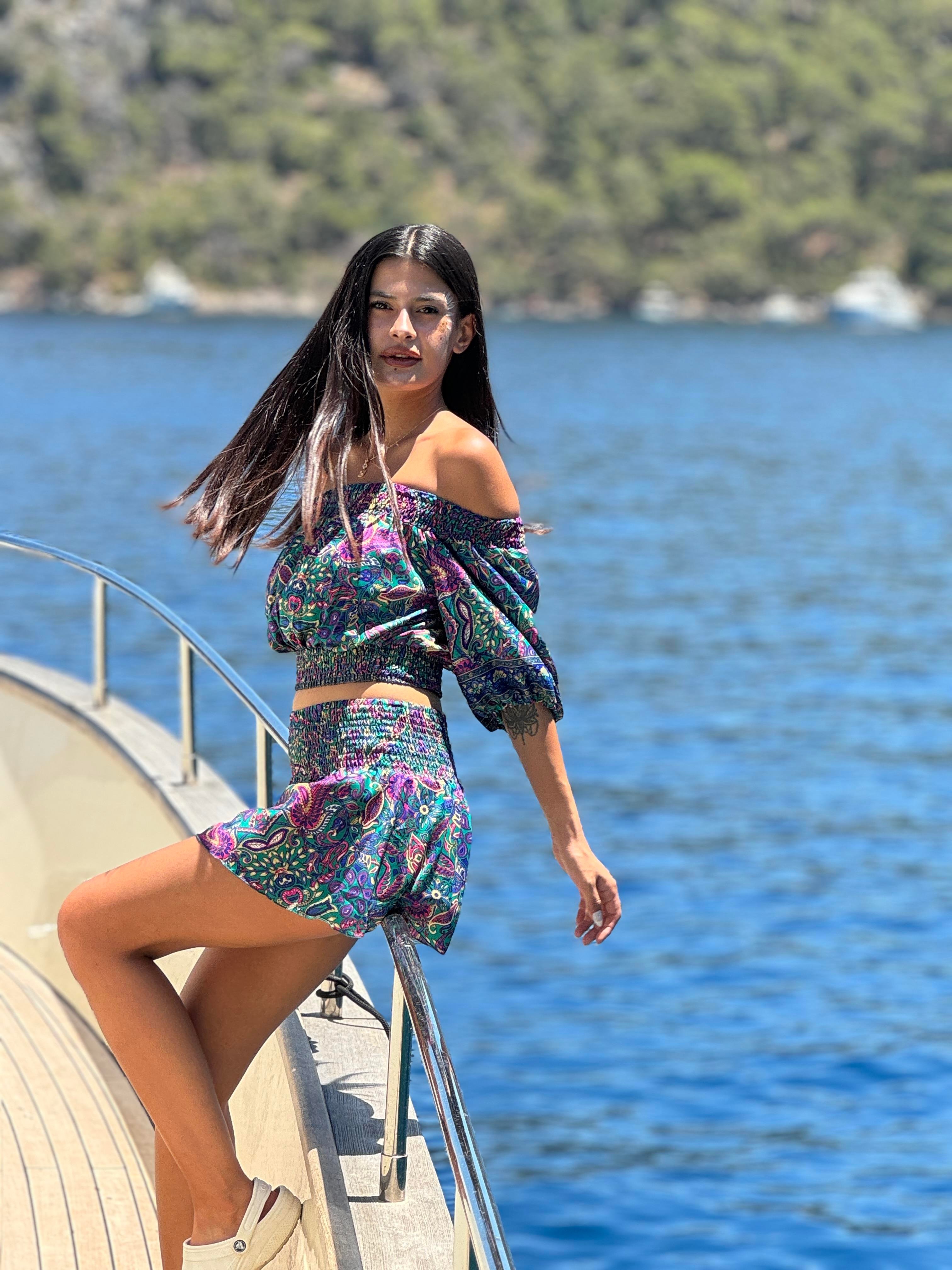 İpek Şort Crop Takım