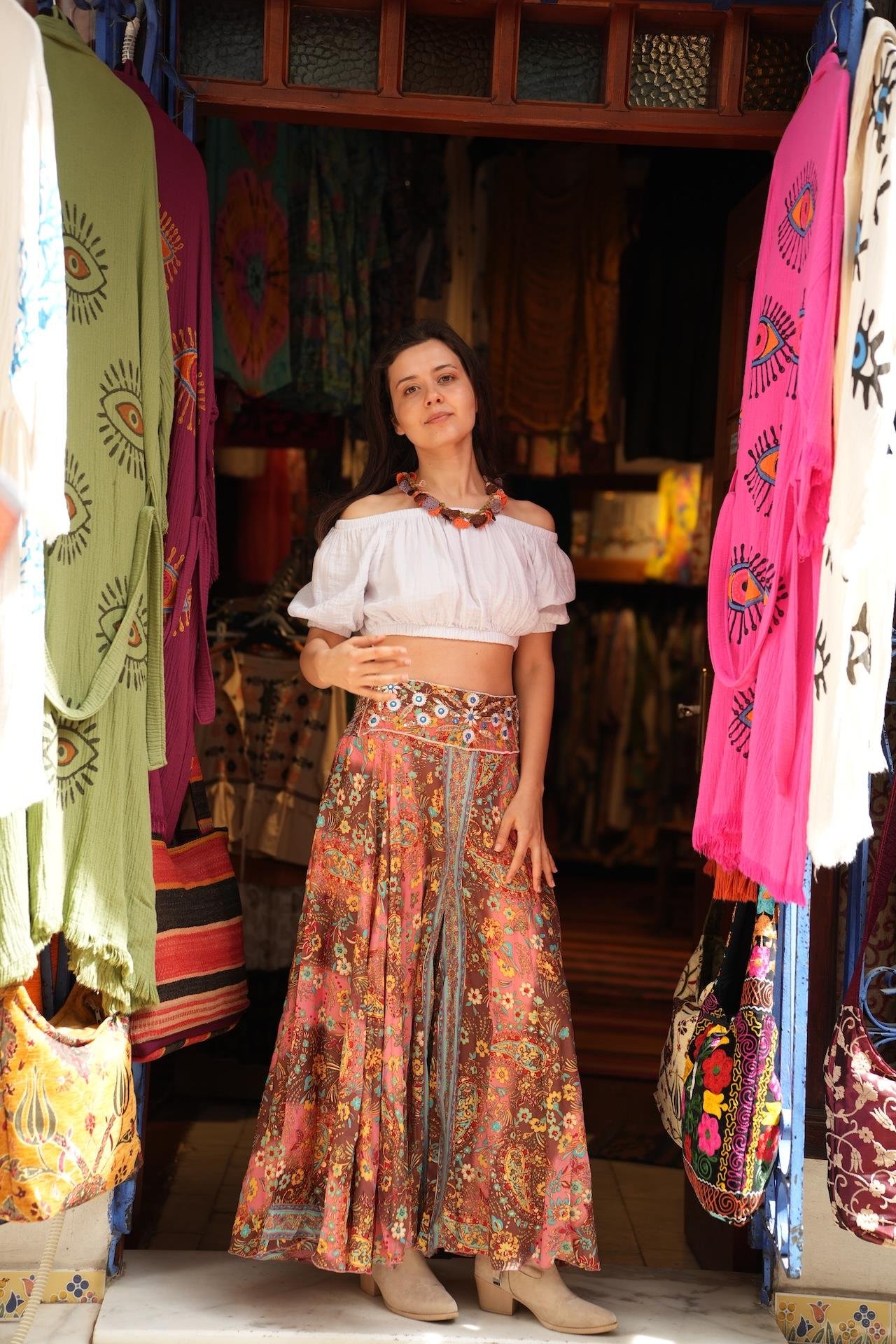 Kahverengi Beli Nakış İşlemeli İpek Pantolon