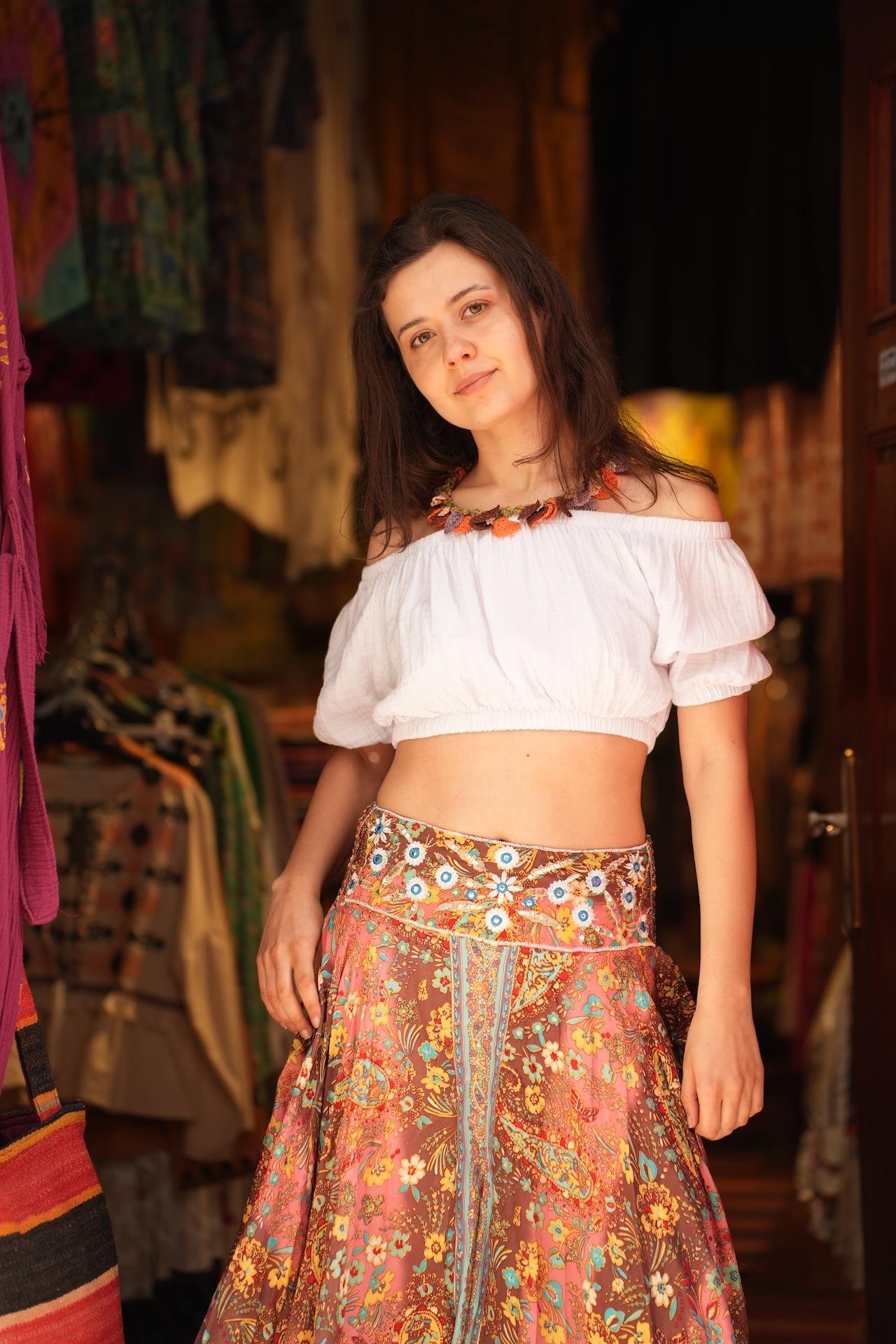 Kahverengi Beli Nakış İşlemeli İpek Pantolon