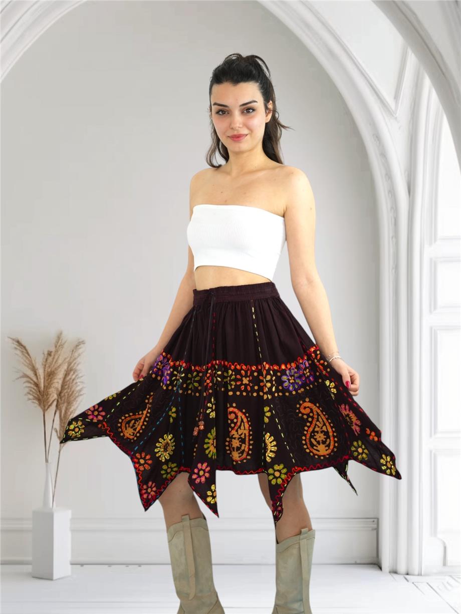 Kahverengi Nakışlı Hint Etek