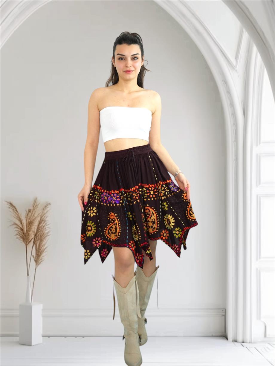 Kahverengi Nakışlı Hint Etek