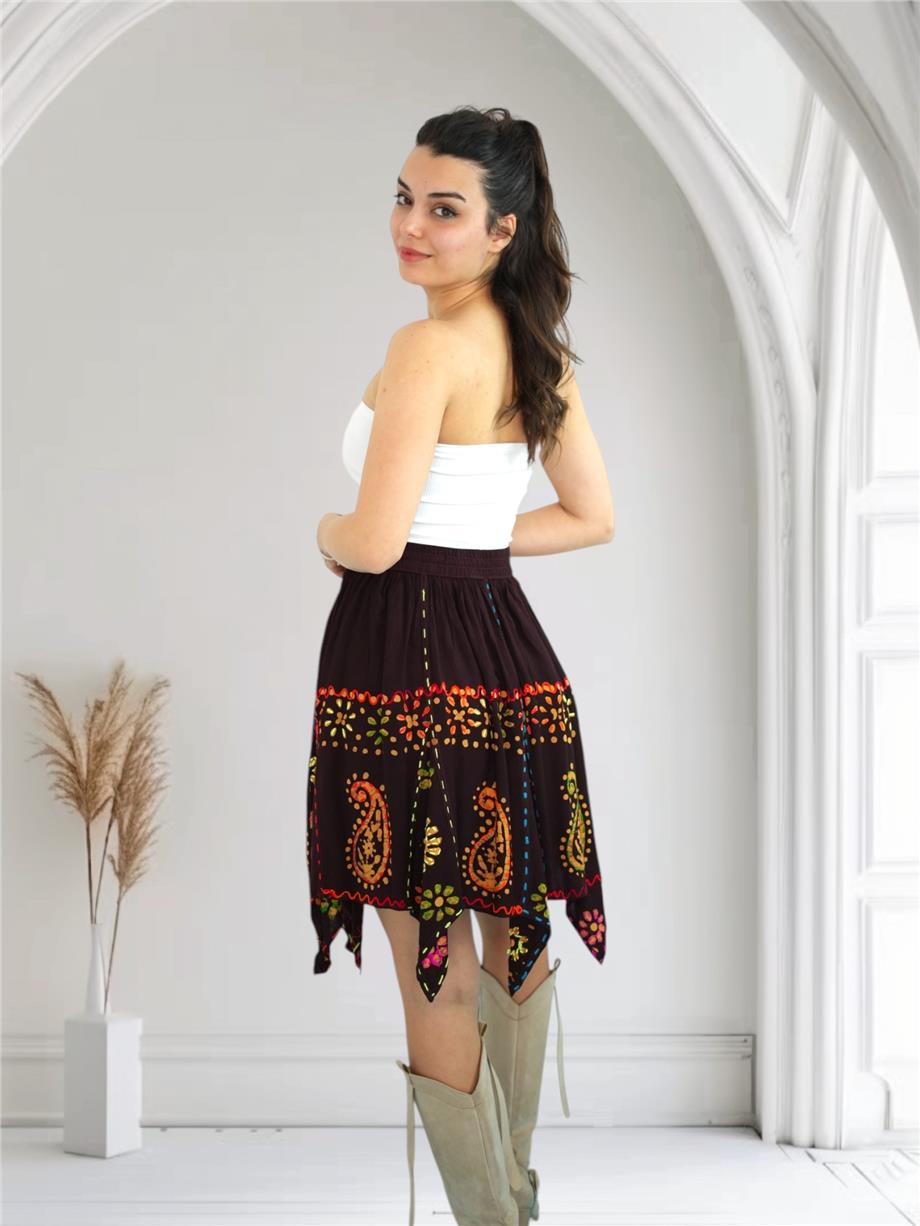 Kahverengi Nakışlı Hint Etek