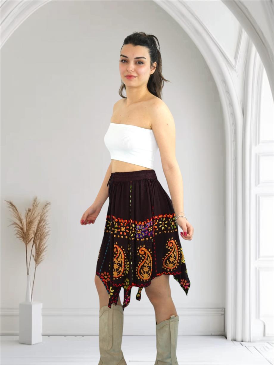 Kahverengi Nakışlı Hint Etek
