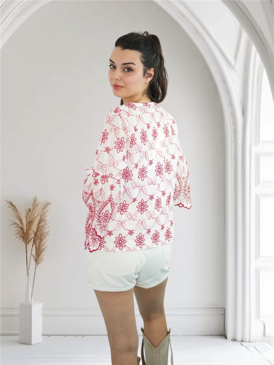 Kırmızı Brode Detaylı Bluz