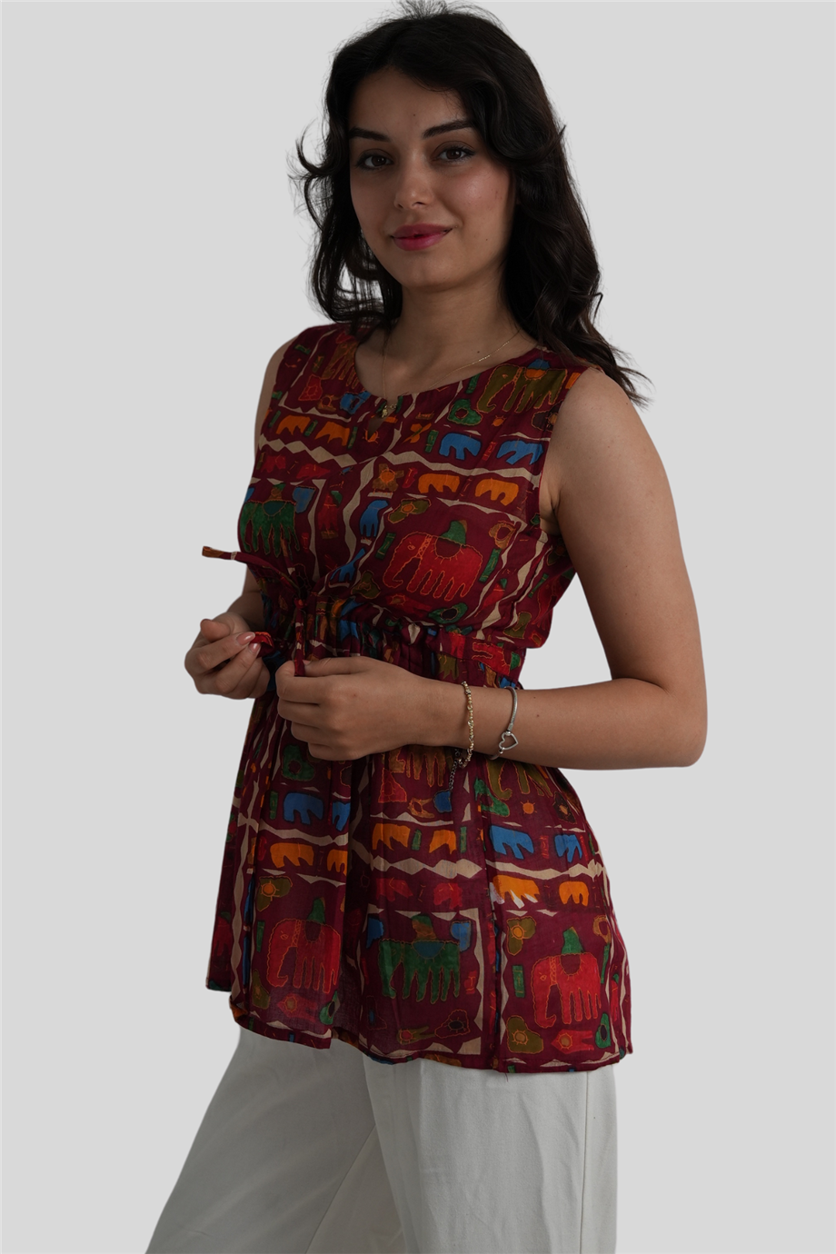 Kırmızı Fil Desenli Bohem Bluz