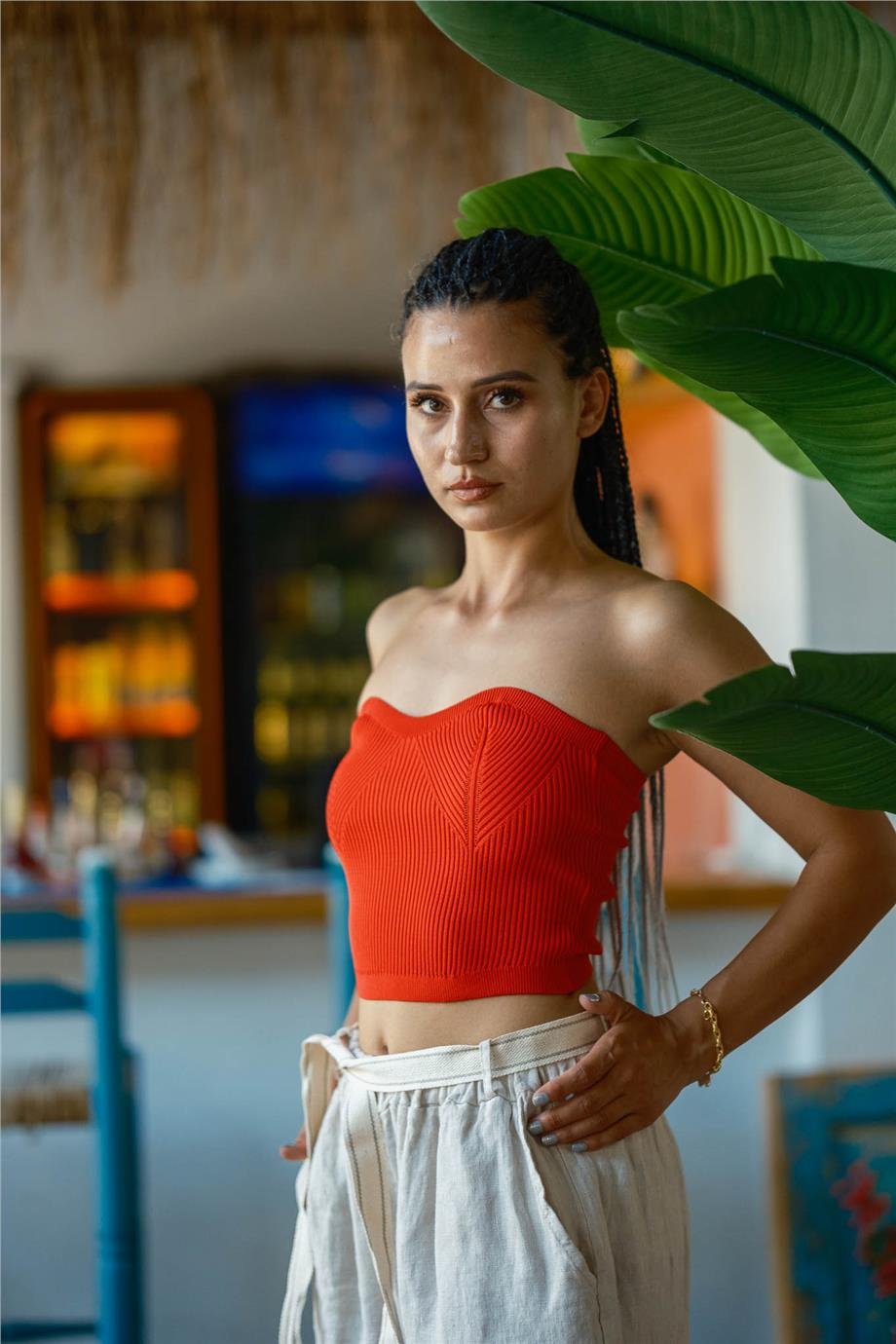 Kırmızı Renk Straplez Crop Bluz