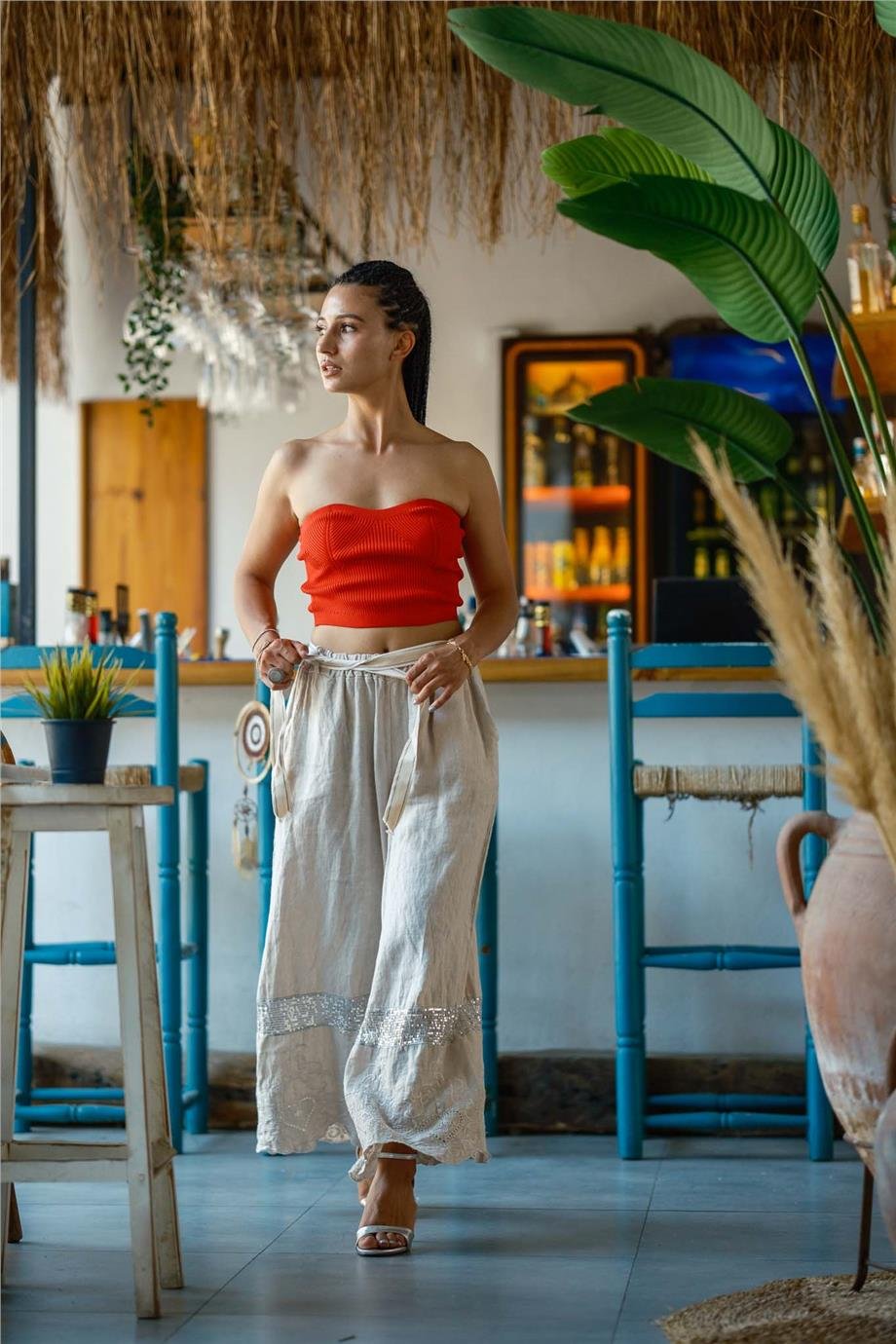 Kırmızı Renk Straplez Crop Bluz