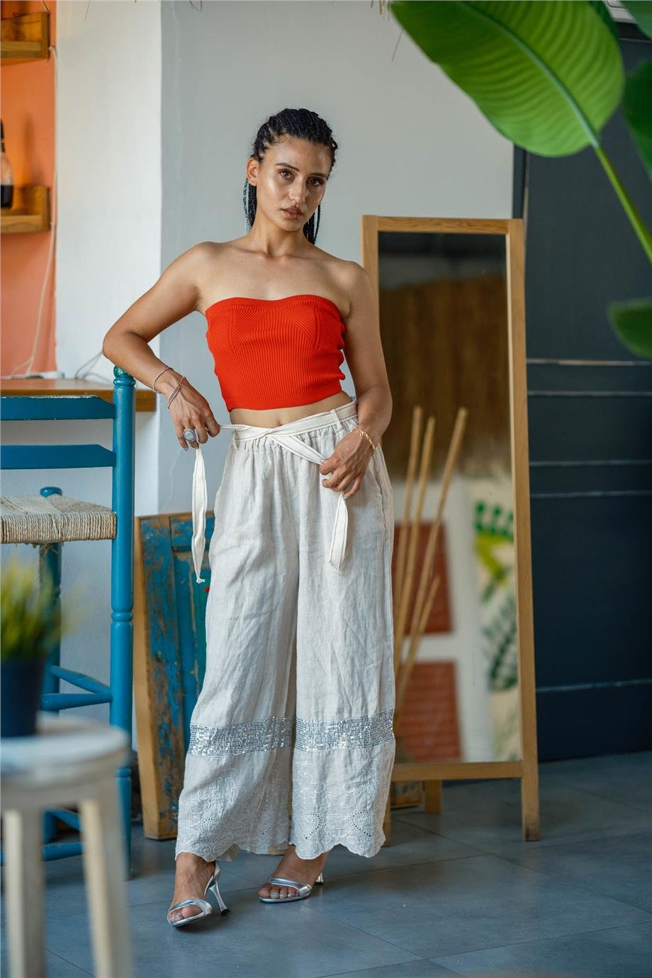 Kırmızı Renk Straplez Crop Bluz