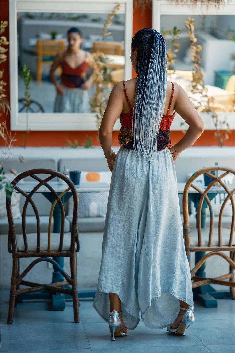 Kırmızı V Yaka Çiçek Desenli Bluz