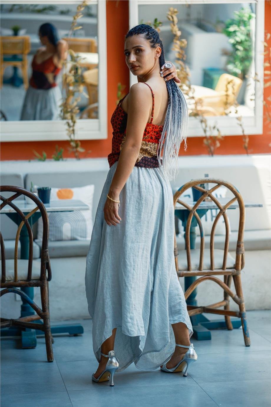 Kırmızı V Yaka Çiçek Desenli Bluz