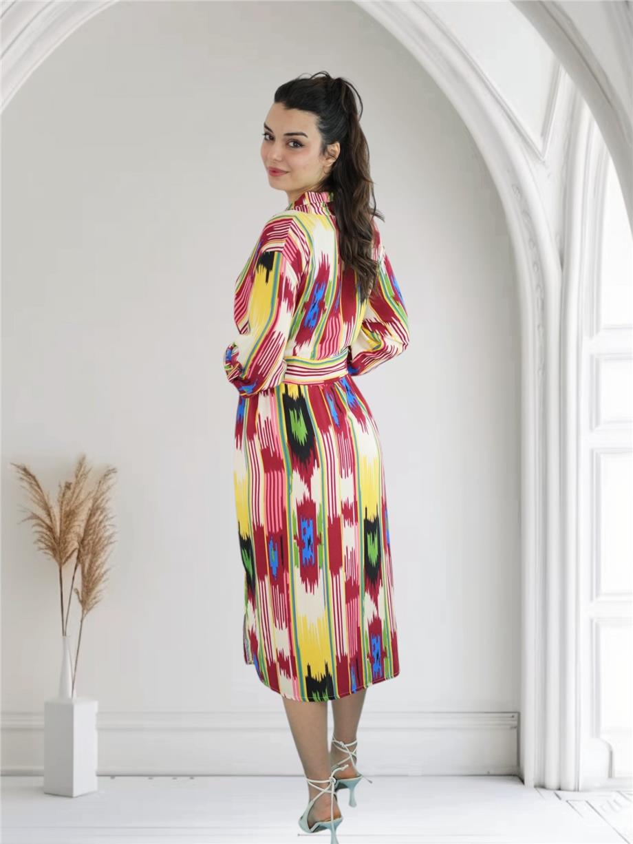 Krem İkat Desenli Düğme Detaylı Elbise