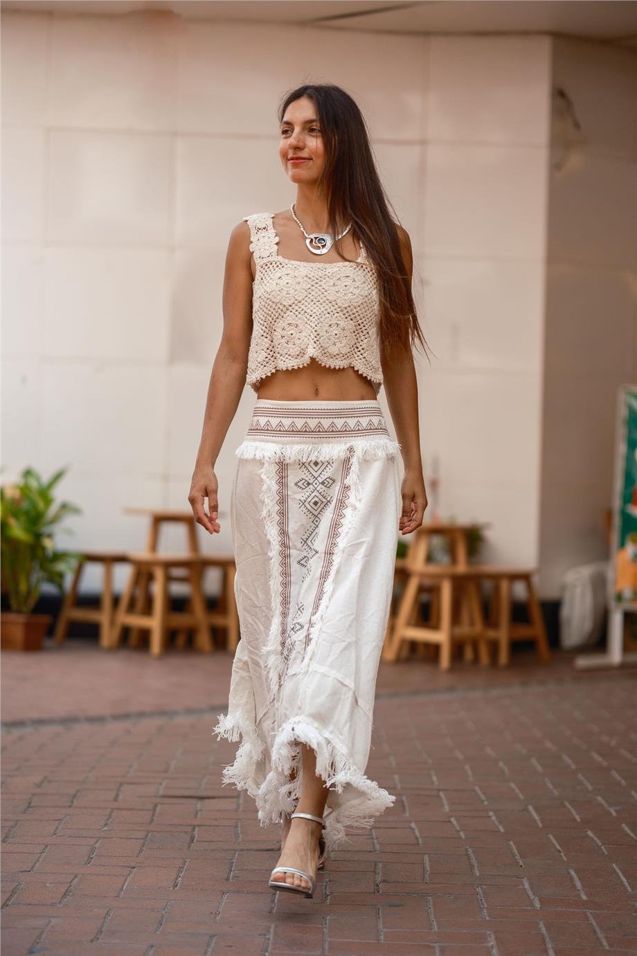 Krem Renk Püskül Detaylı Bohem Etek