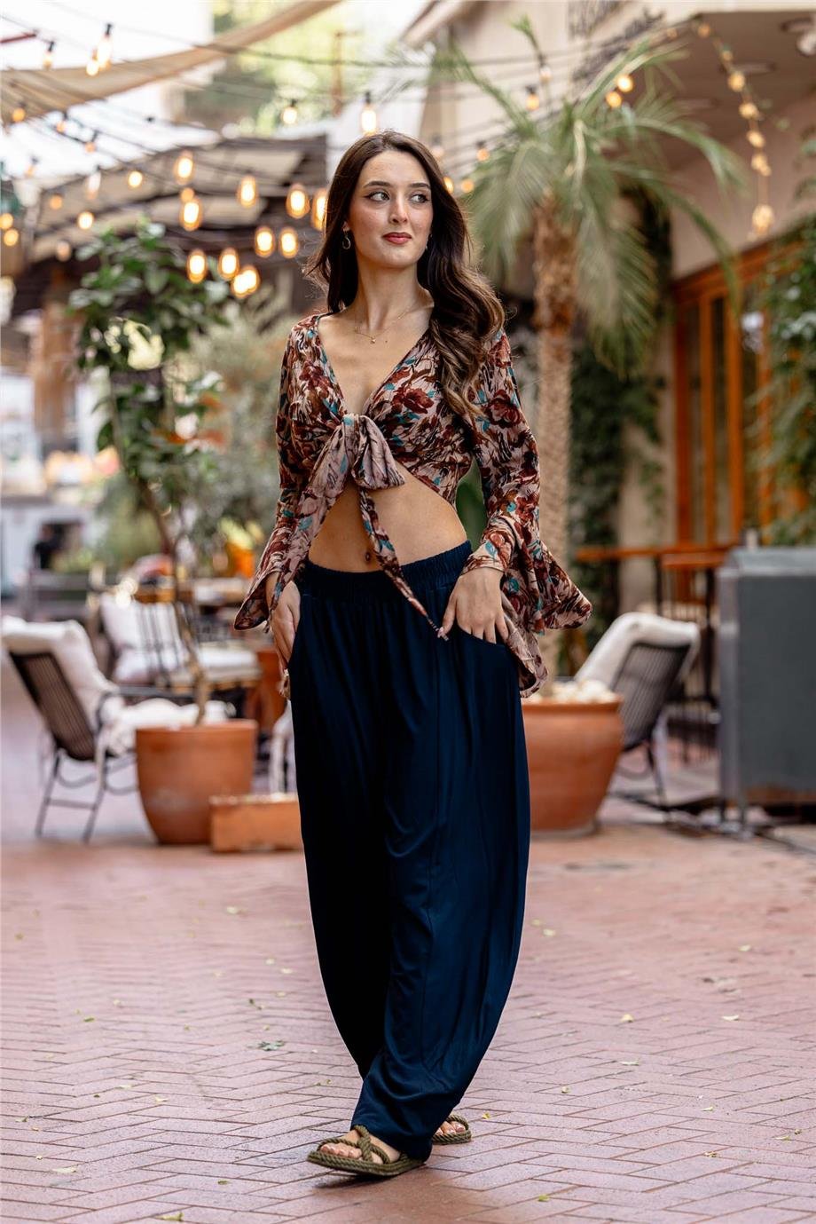 Lacivert Renk Cep Detaylı Salaş Pantolon