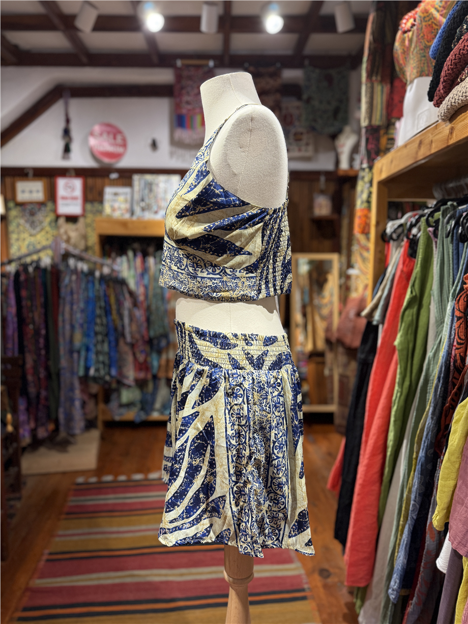 Lacivert Renk Gold Detaylı İpek Şort Crop Kimono Üçlü Takım