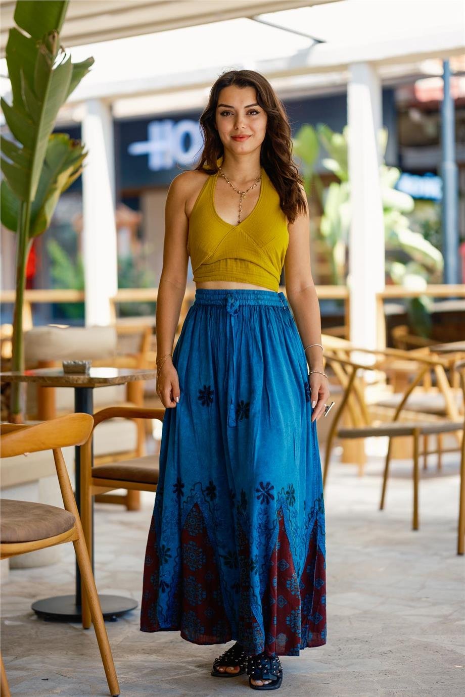 Mavi Nakışlı Uzun Etek