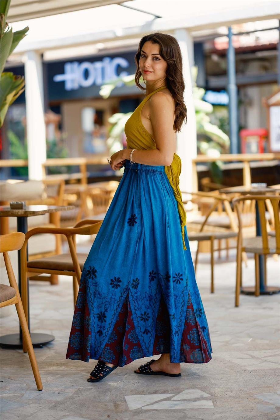 Mavi Nakışlı Uzun Etek